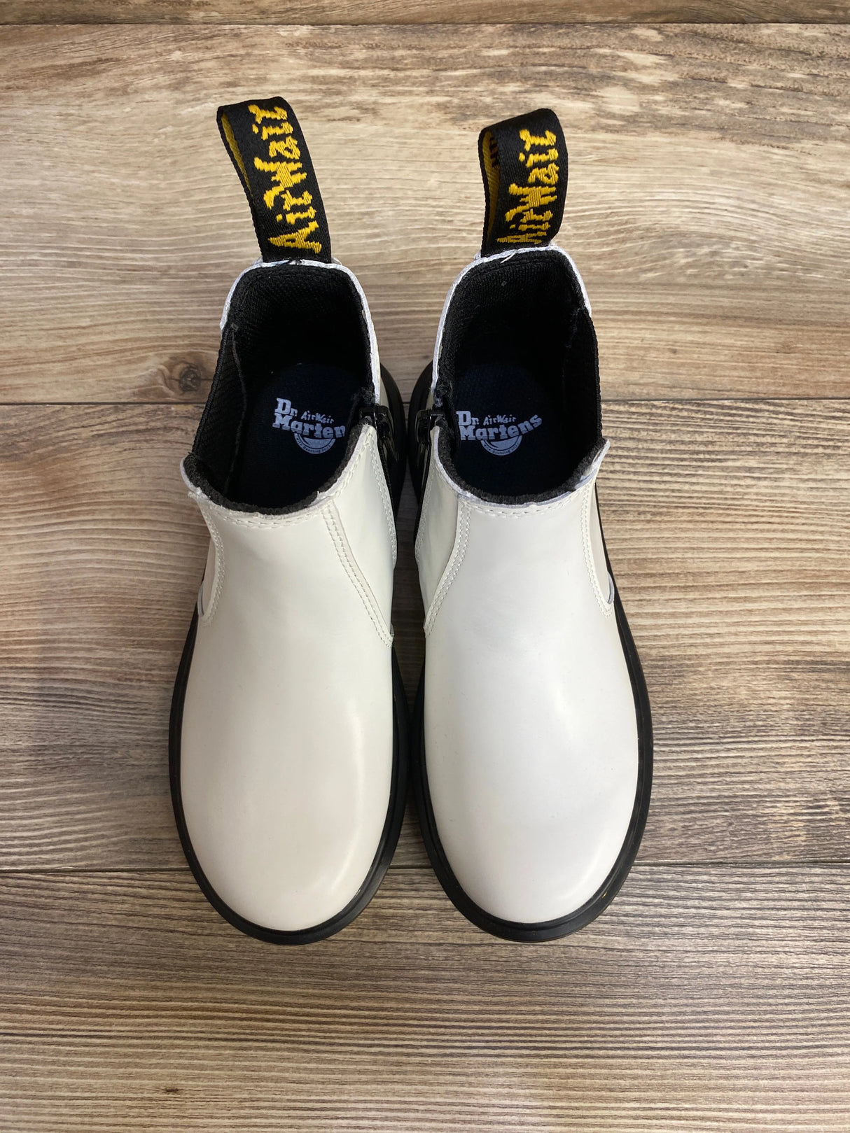 Dr. Martens Chelsea Boot White sz 1Y - Me n Mommy To Be