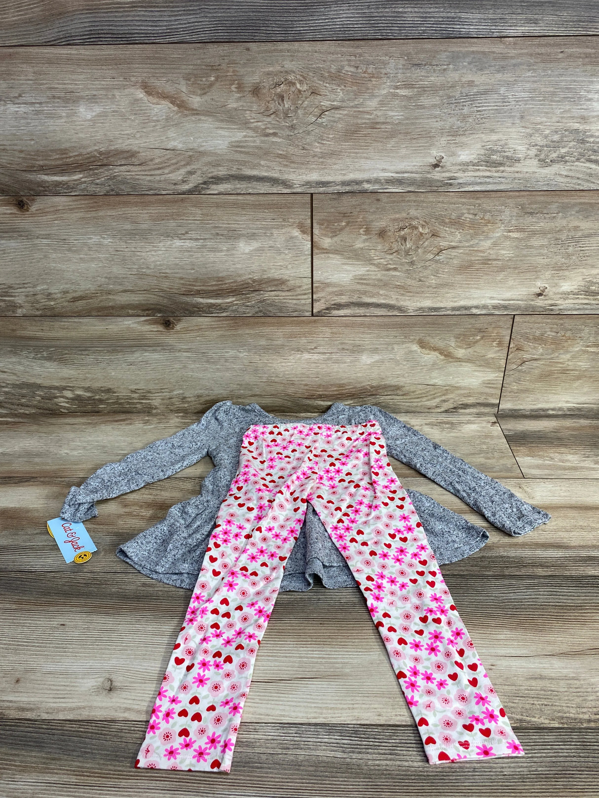 NEW Cat & Jack 2pc Floral Peplum Shirt & Bottoms Set Grey sz 4T