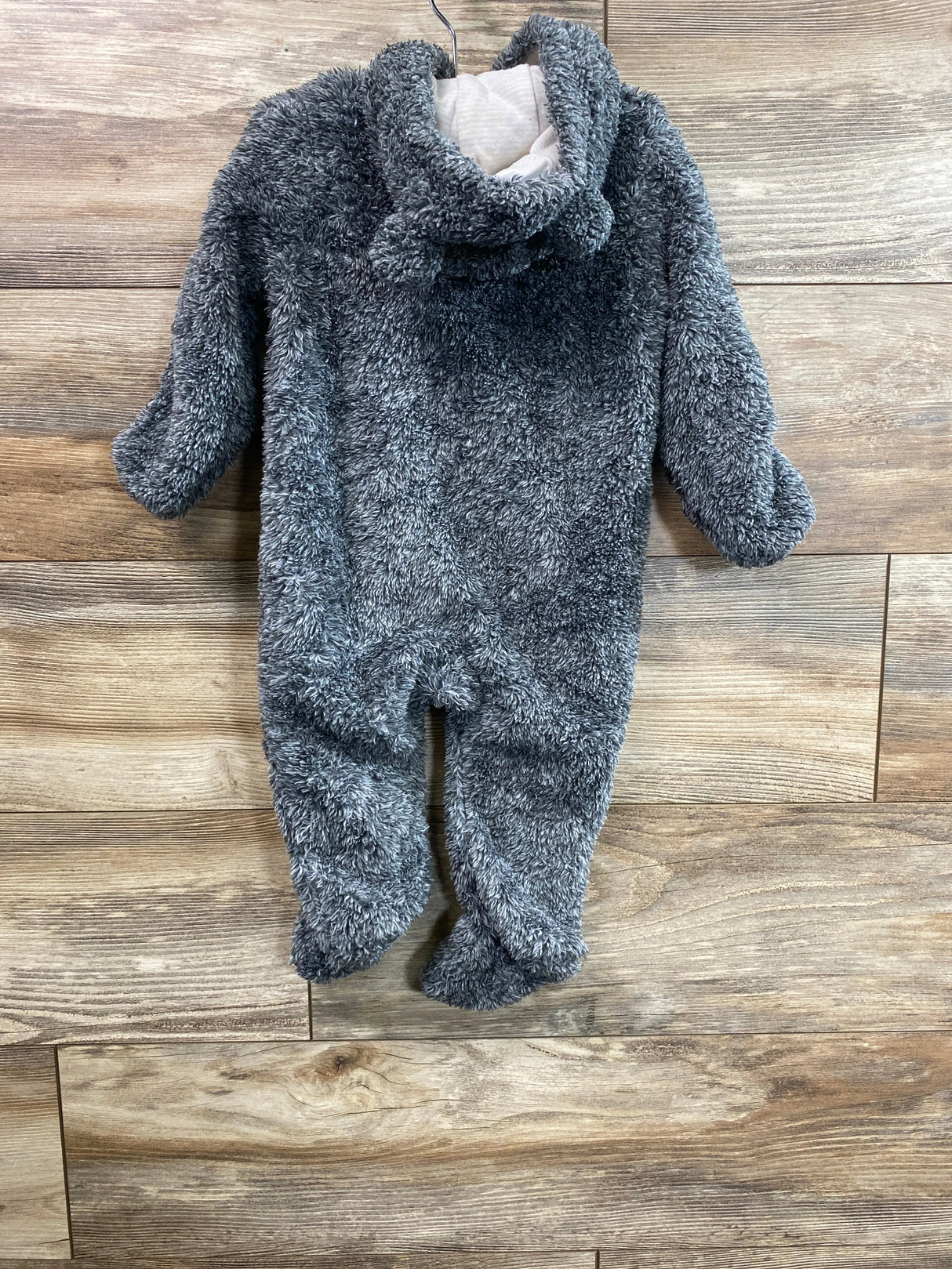 NFL Team Rams Game Nap Sleeper Grey sz 6-9m - Me n Mommy To Be