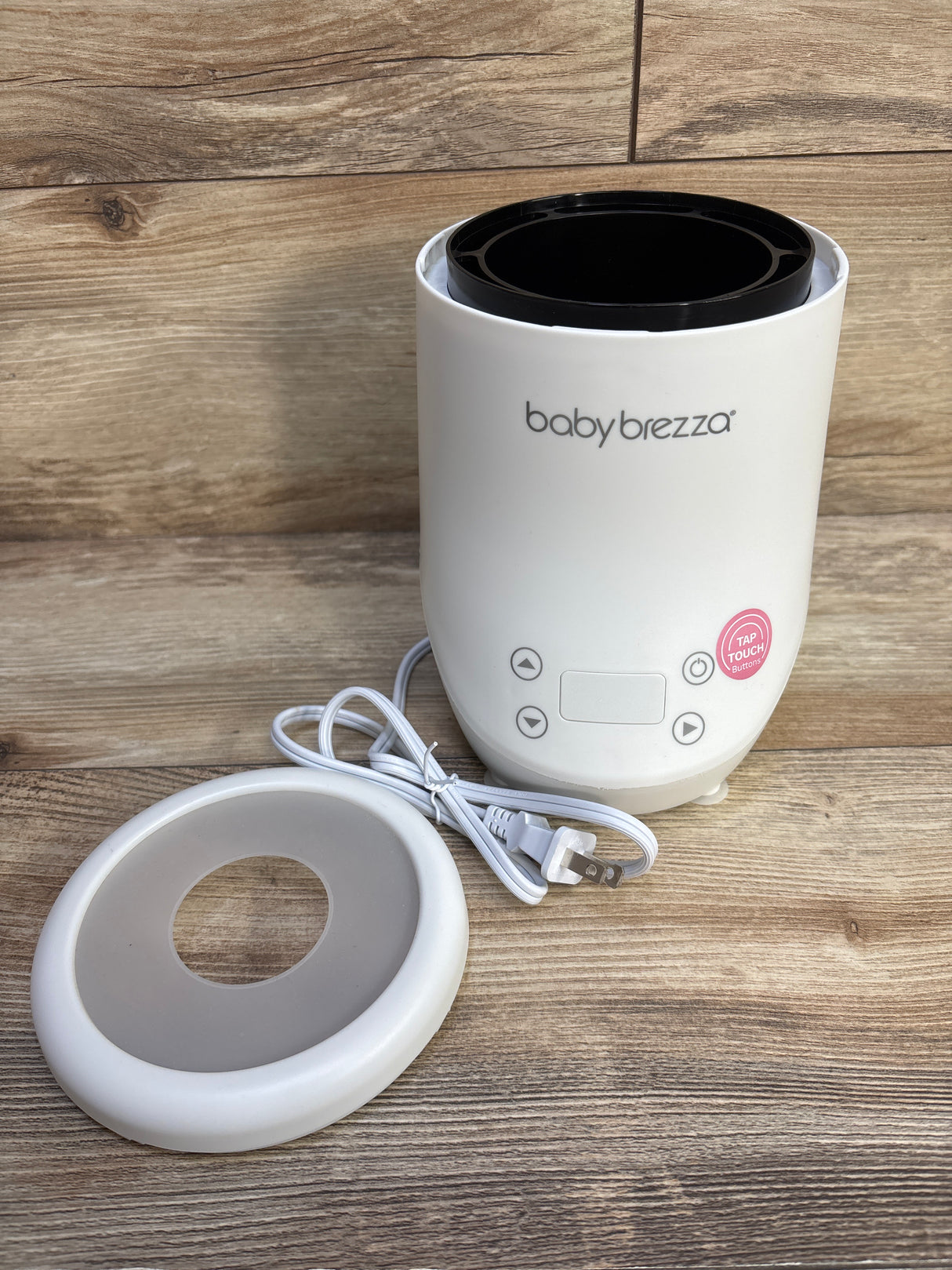 Baby Brezza Airswirl Bottle Warmer in White