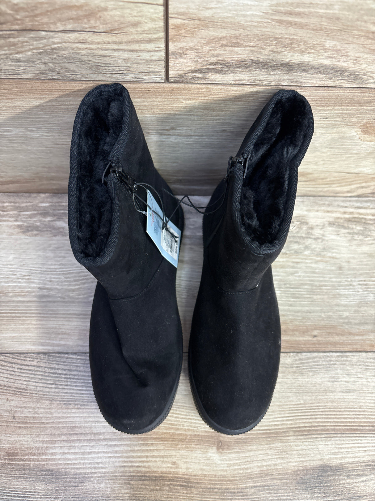 NEW Cat & Jack Arlo Faux Fur Lined Booties Black sz 4Y