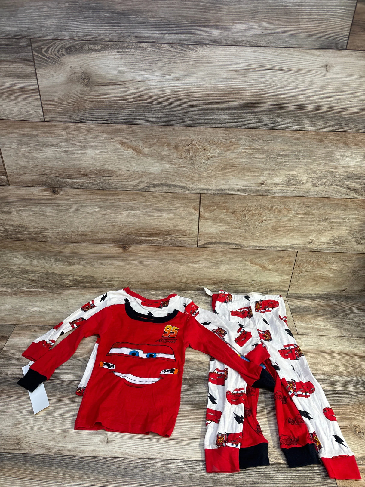 NEW Disney Pixar 4pc Cars Pajama Set Red/White sz 4T