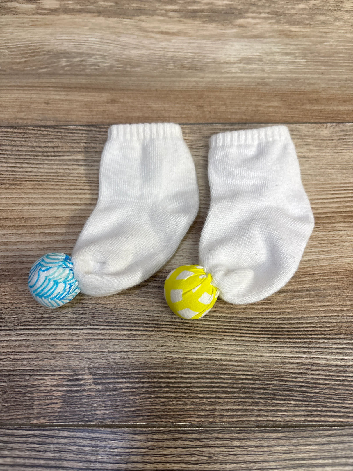 Lovevery Play Socks
