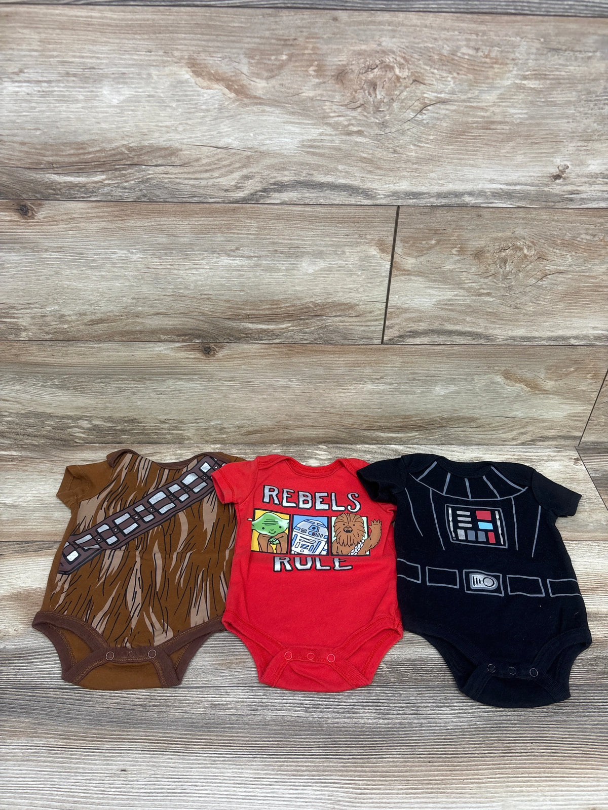 Star Wars 3pk Bodysuits Black sz 3-6m