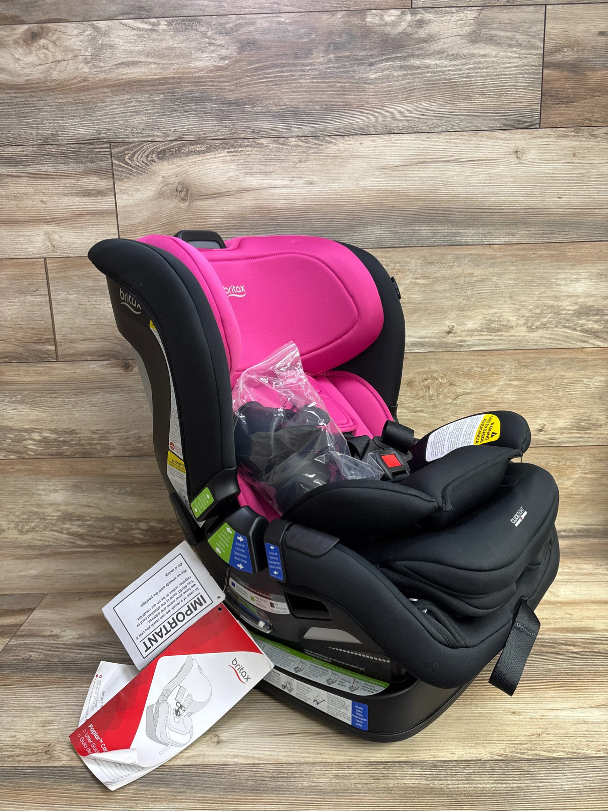 NEW Britax Poplar 2-in-1 Convertible Car Seat in Magenta Onyx 5-65lbs.