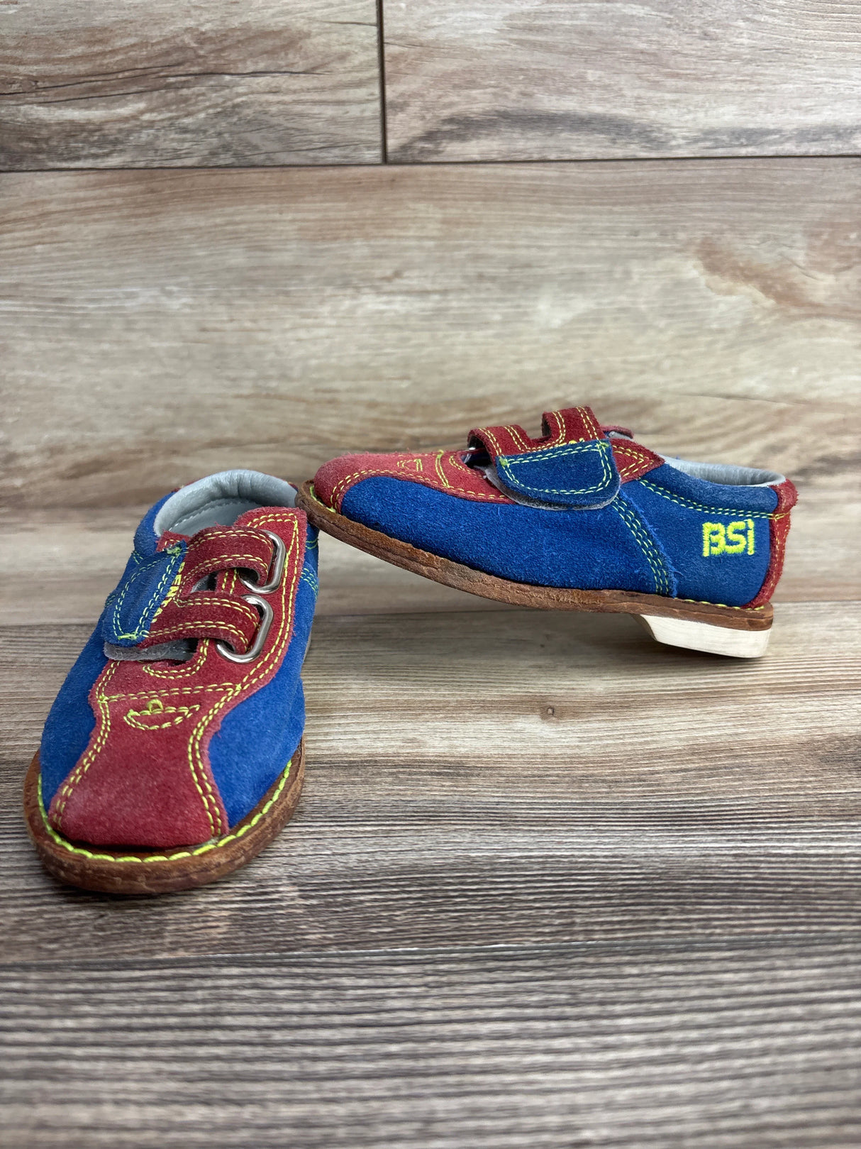 BSI Suede Cosmic Bowling Shoes Red sz 8-10c