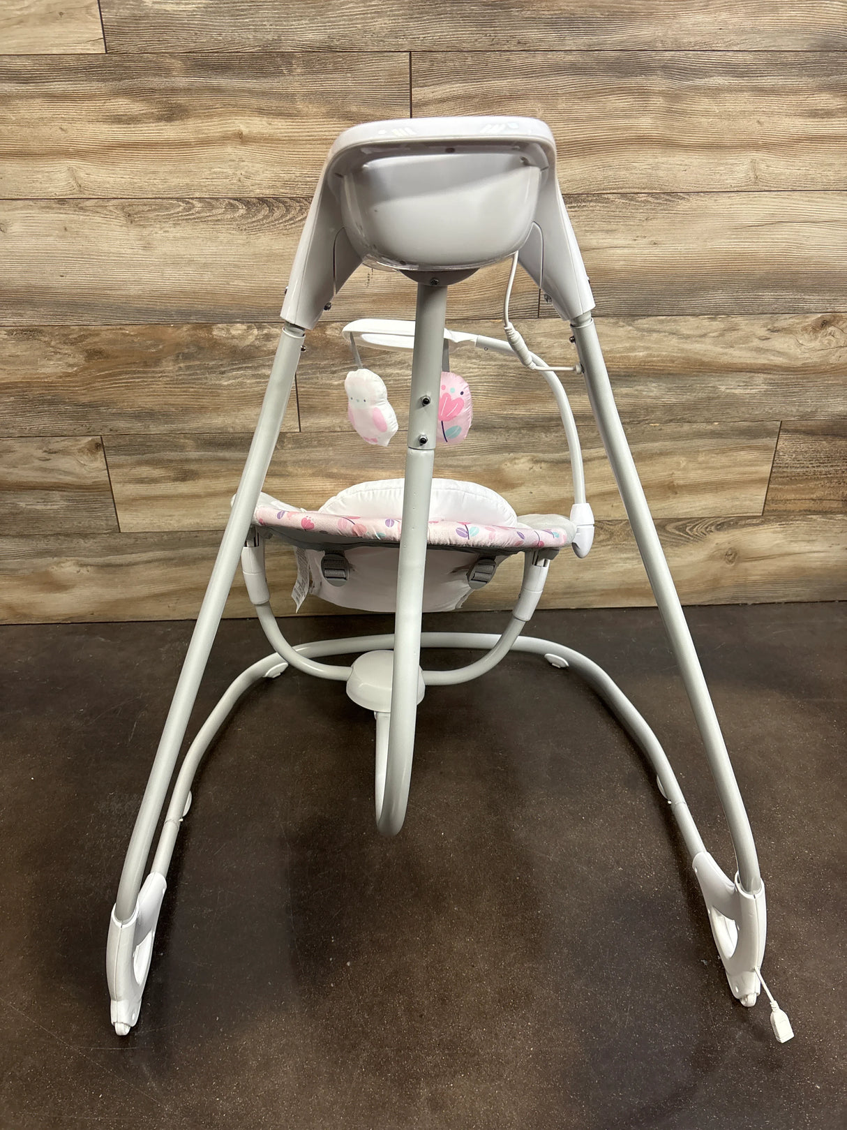 Ingenuity SimpleComfort Compact Swing in Pink Cassidy