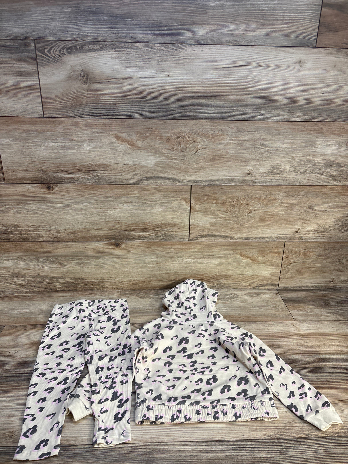 NEW Grayson Mini 2pc Leopard Pull Over Hoodie & Leggings Set Cream sz 3T