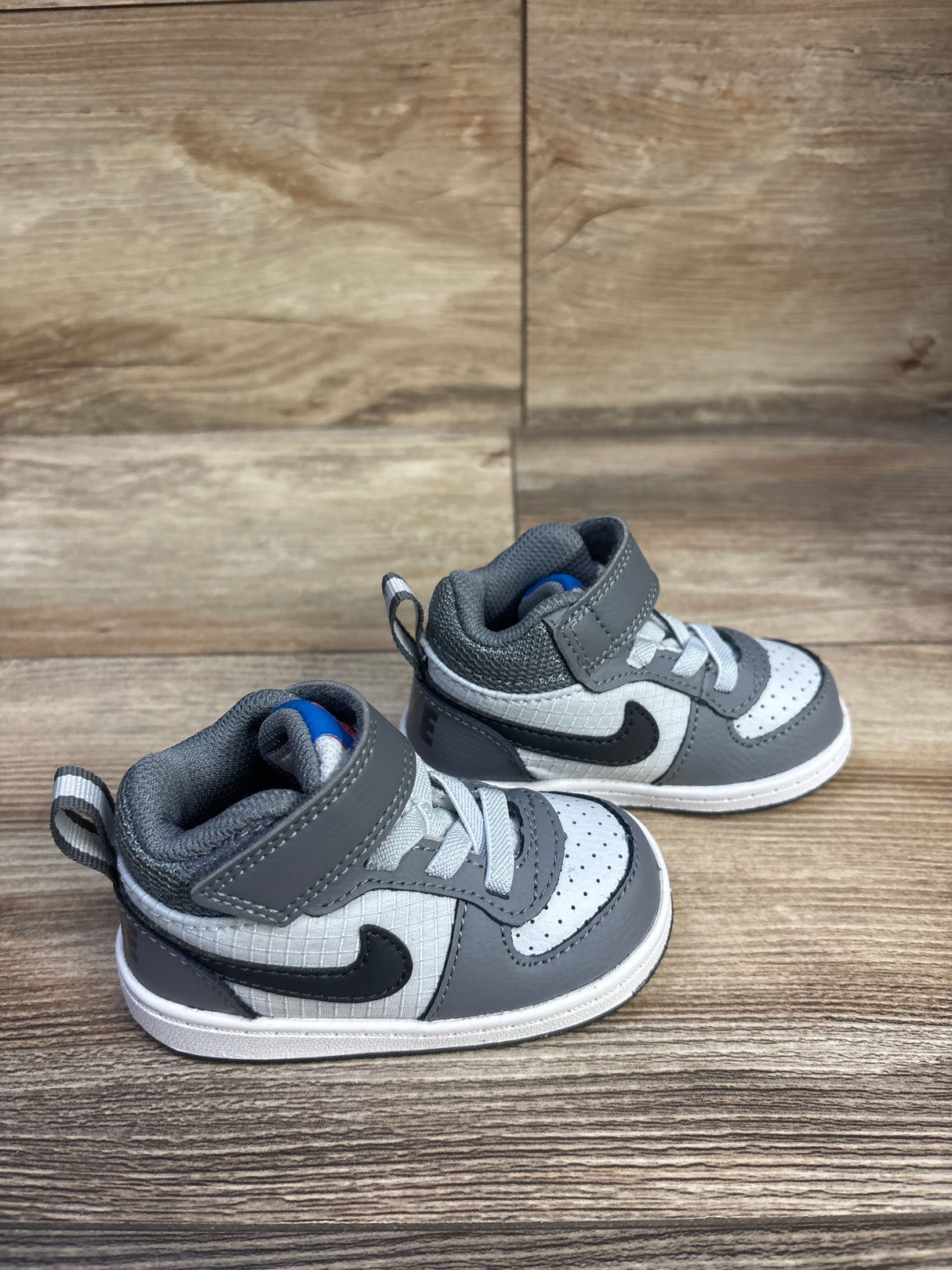 Nike Court Borough Mid TD 'Grey' Sneakers sz 4c