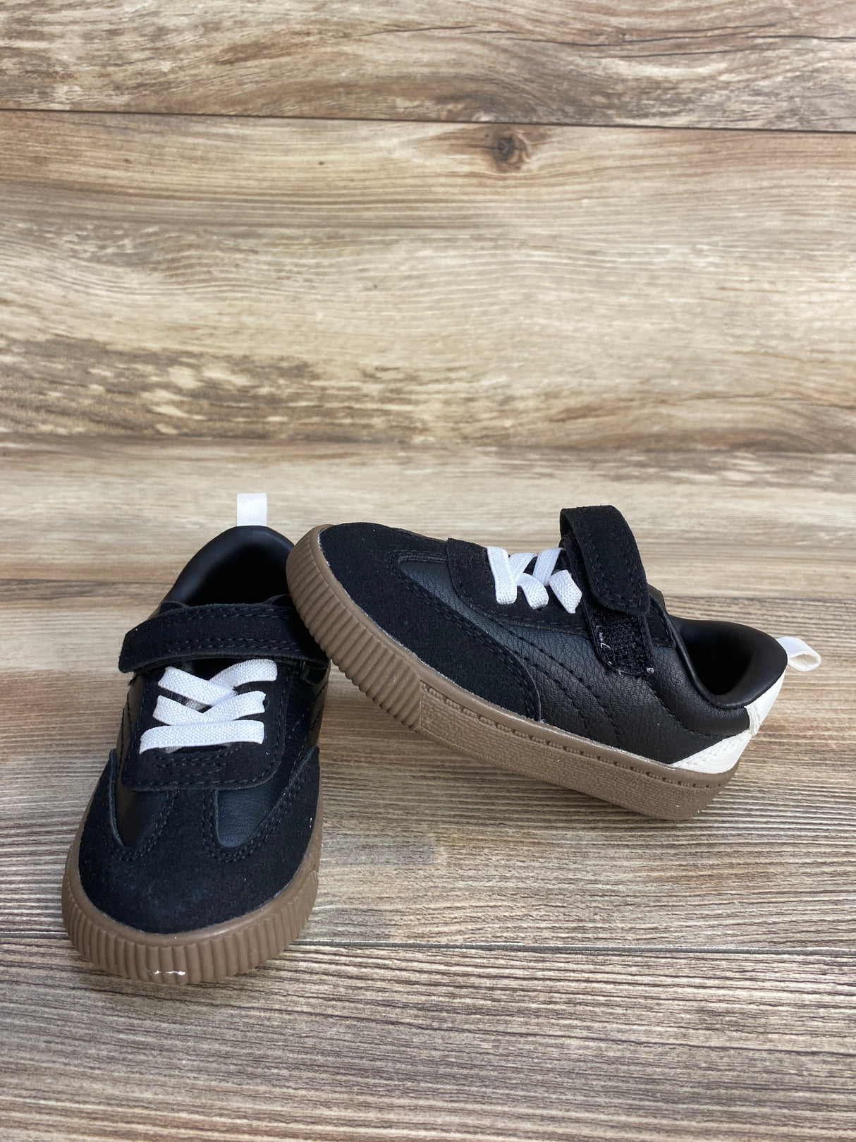 Carter's Jazz Casual Sneakers Black sz 6c