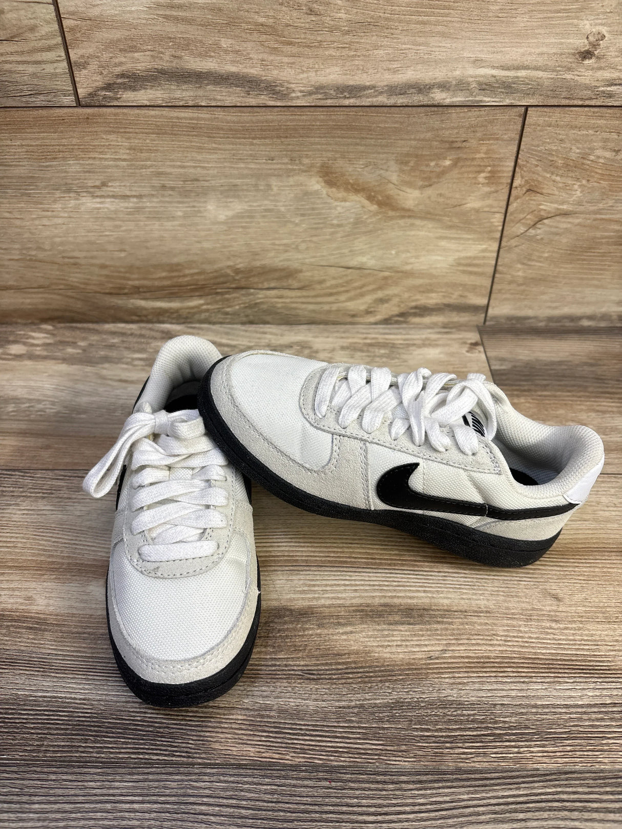 Nike Field General 82 GS 'White Sail Black' Sneakers sz 1Y