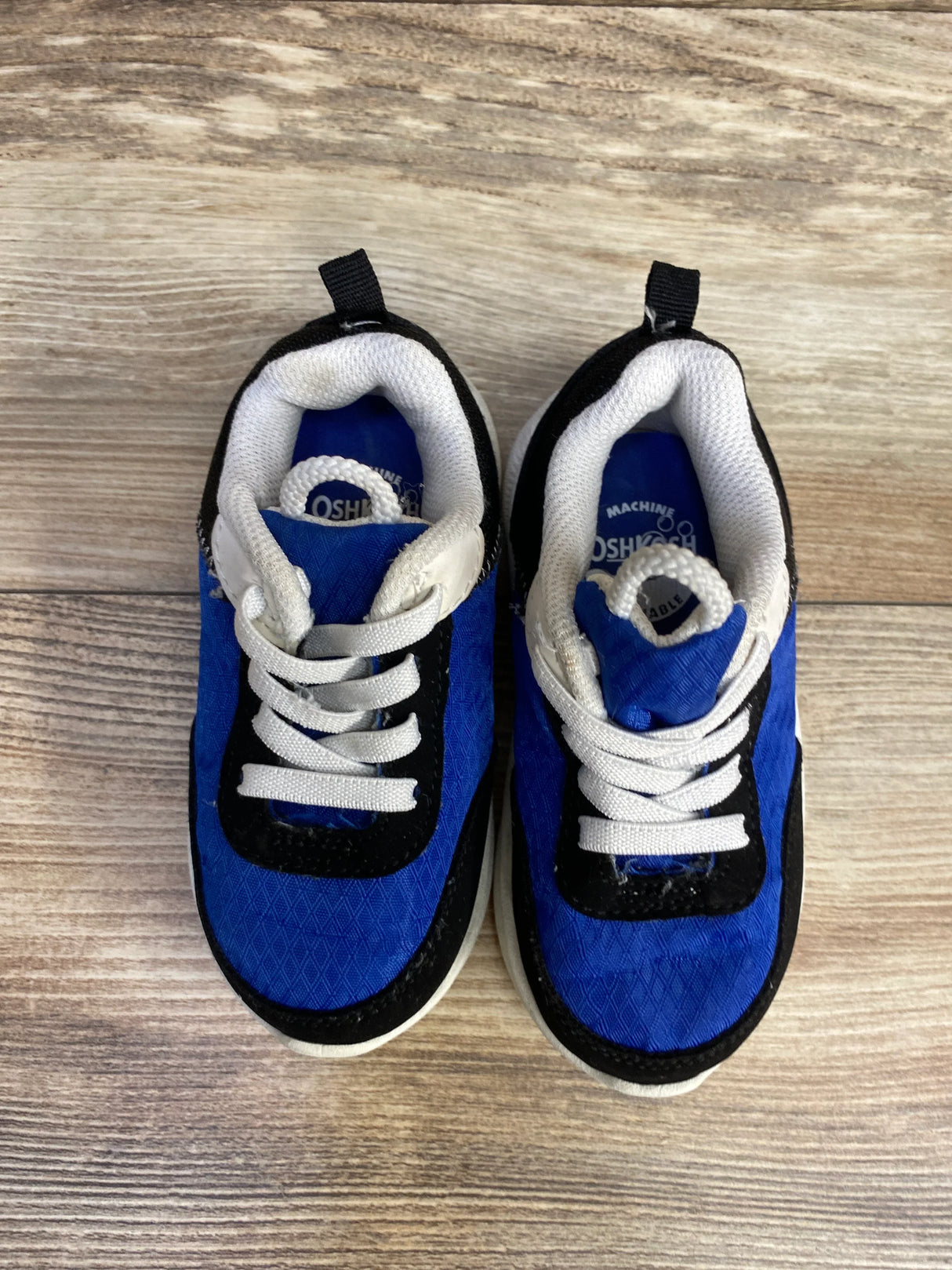 Oshkosh Ajax Sneakers Blue sz 7c - Me n Mommy To Be