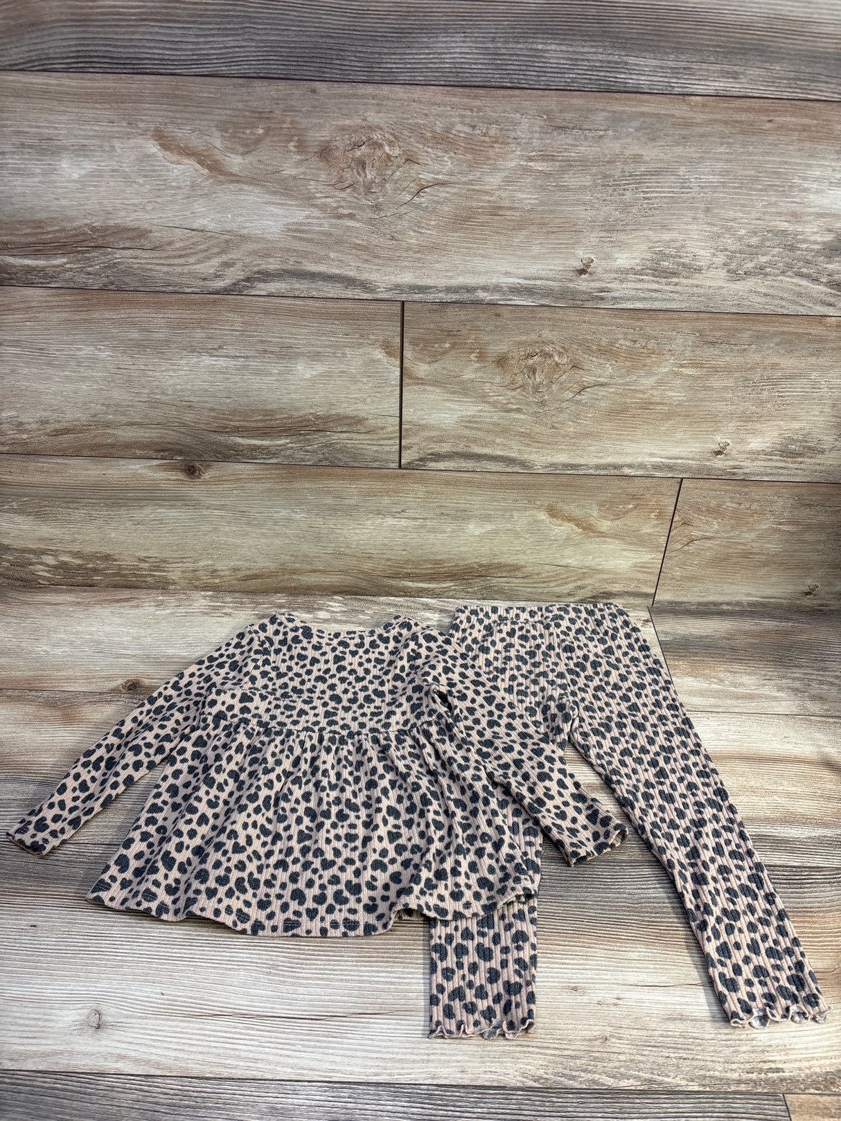 Cat & Jack 2pc Ribbed Cheetah Print Peplum Top & Leggings Set Brown sz 3T