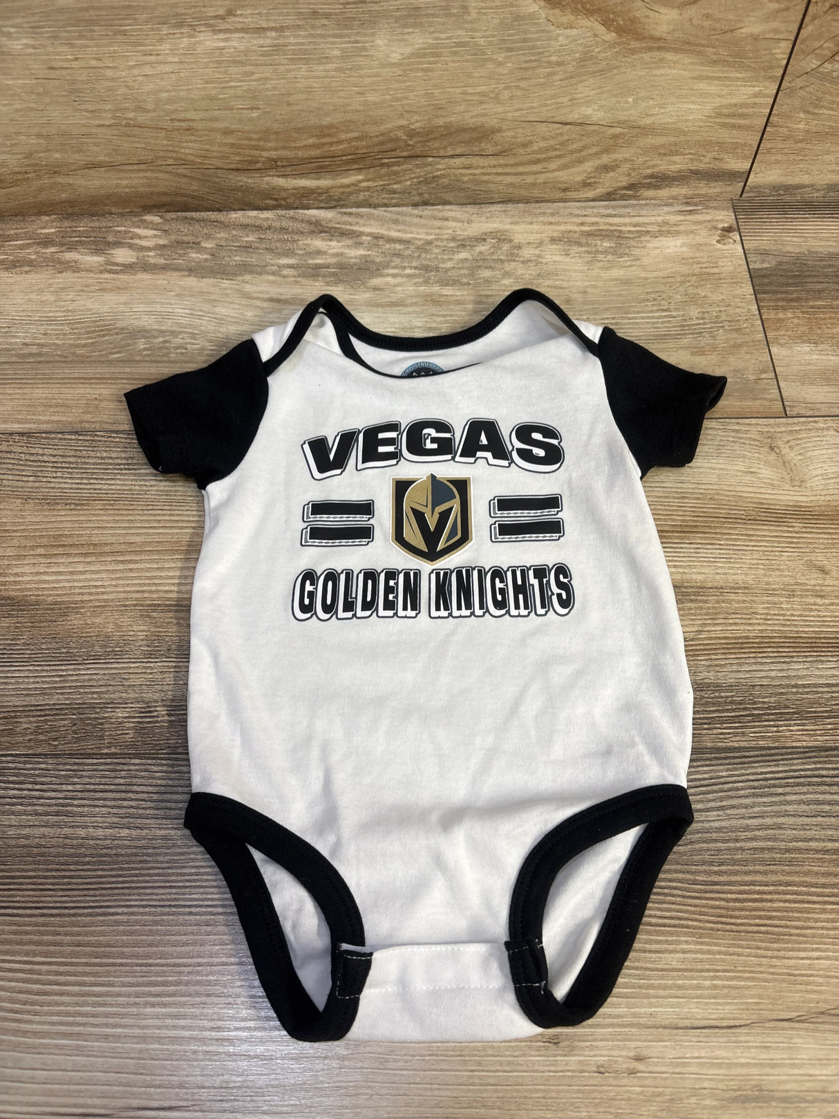 NHL Vegas Golden Knights Bodysuit White sz 12m