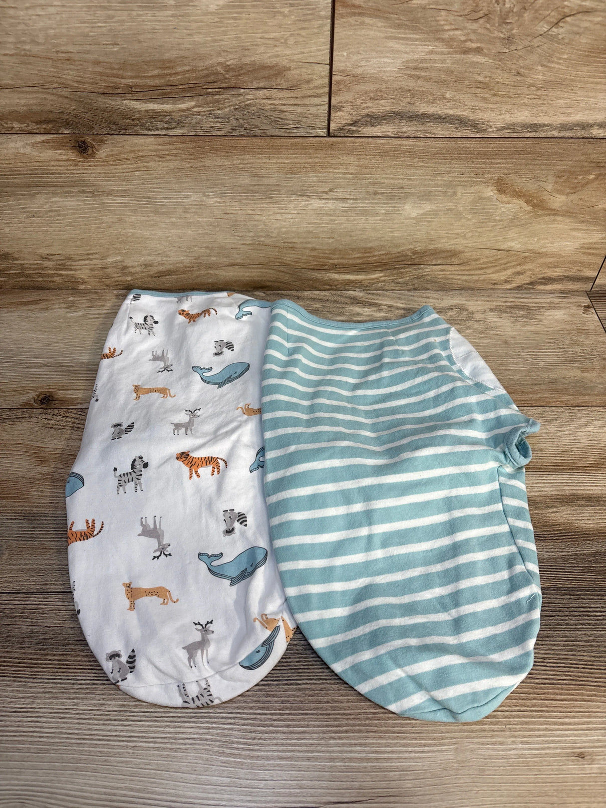 Miracle Baby Striped Swaddle Wrap White sz 0-3m