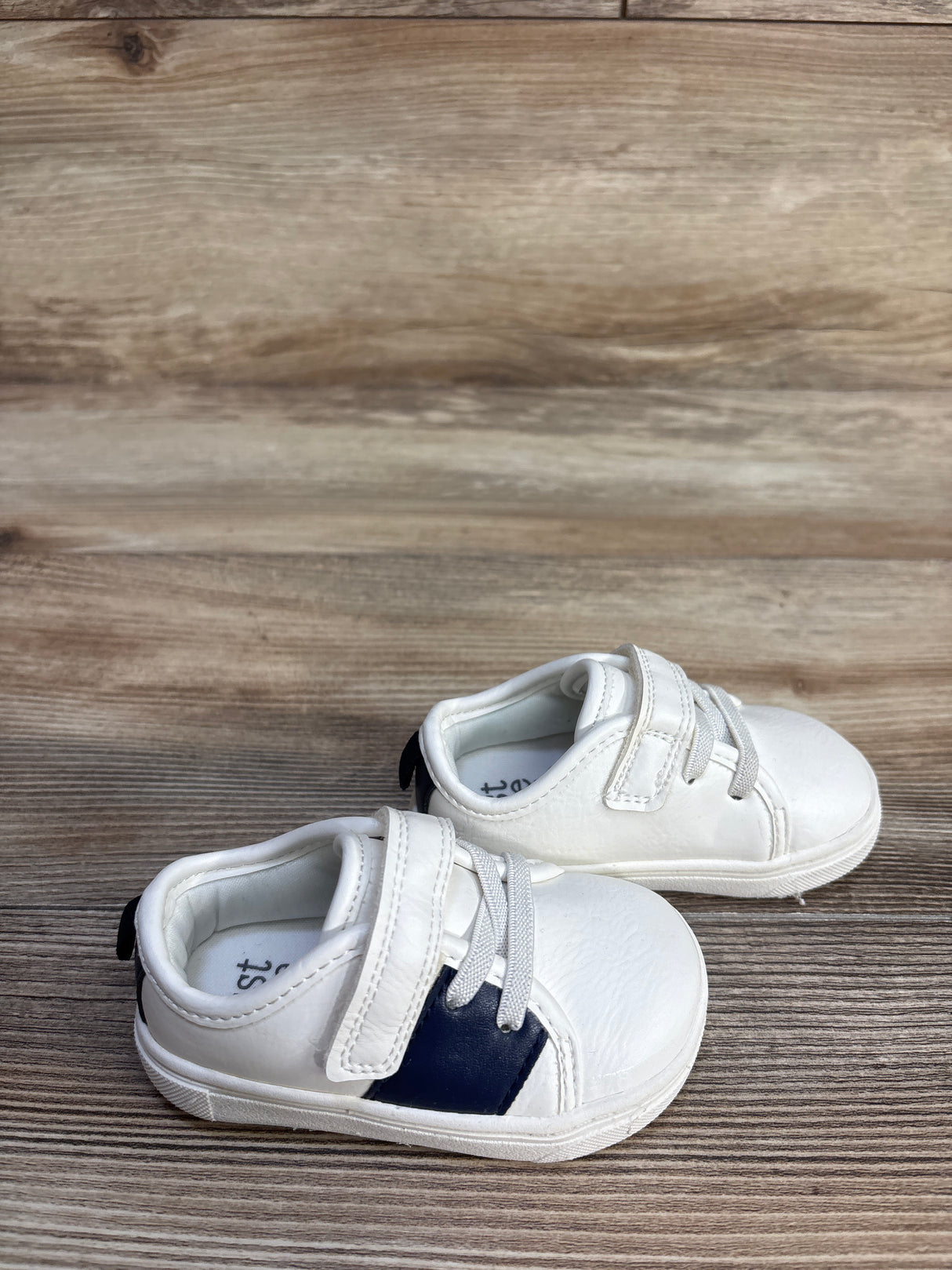 Just One You Every Step First Walker Sneakers White sz 4c