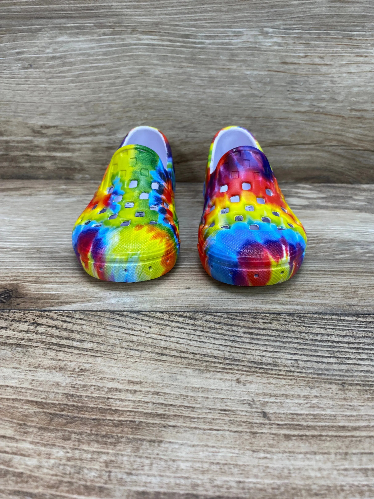 NEW Vans Slip-On TRK Shoes Rainbow sz 5c - Me n Mommy To Be