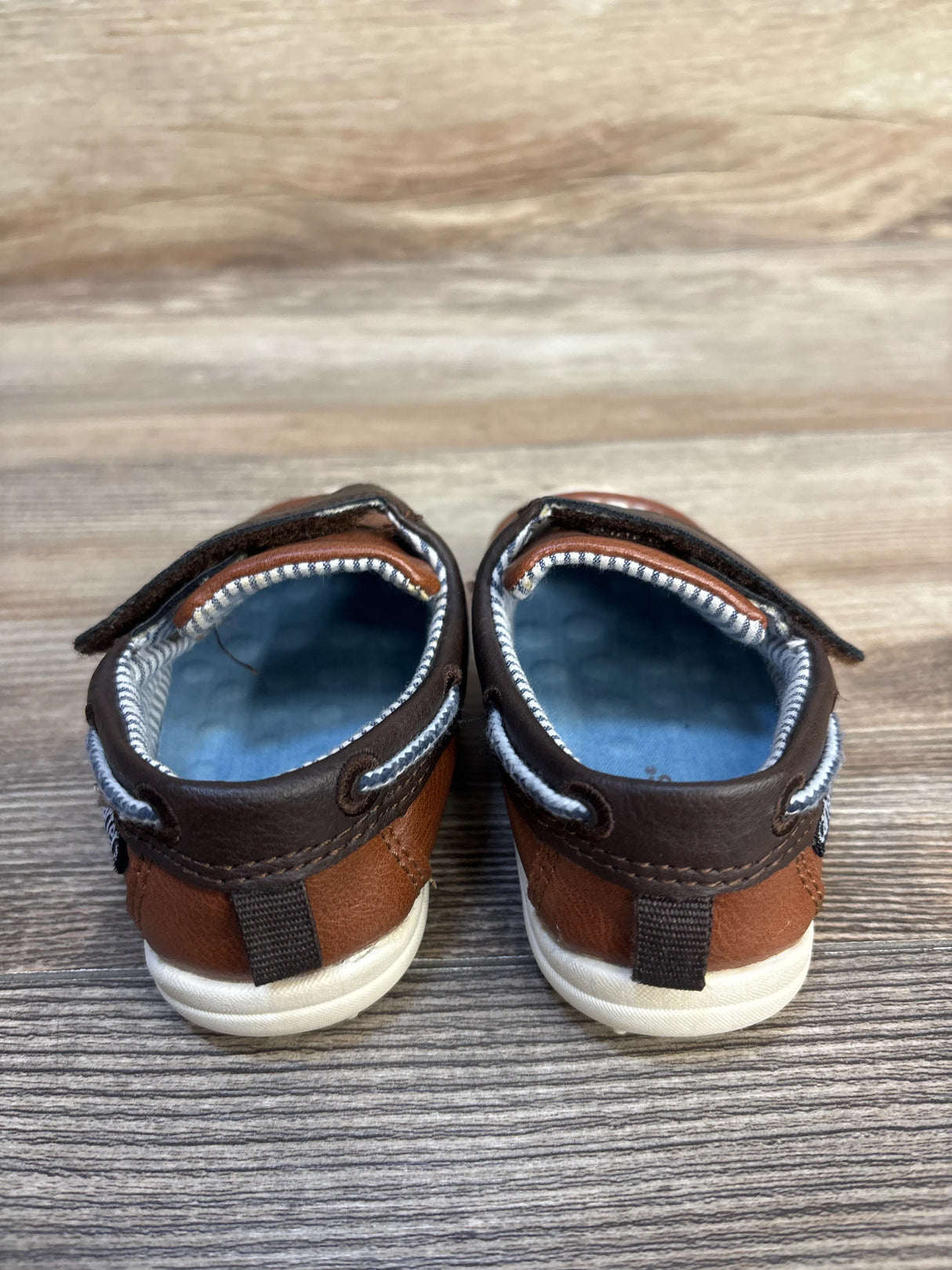 Carter's Jaden-P-B Casual Boat Shoes Brown sz 4.5c