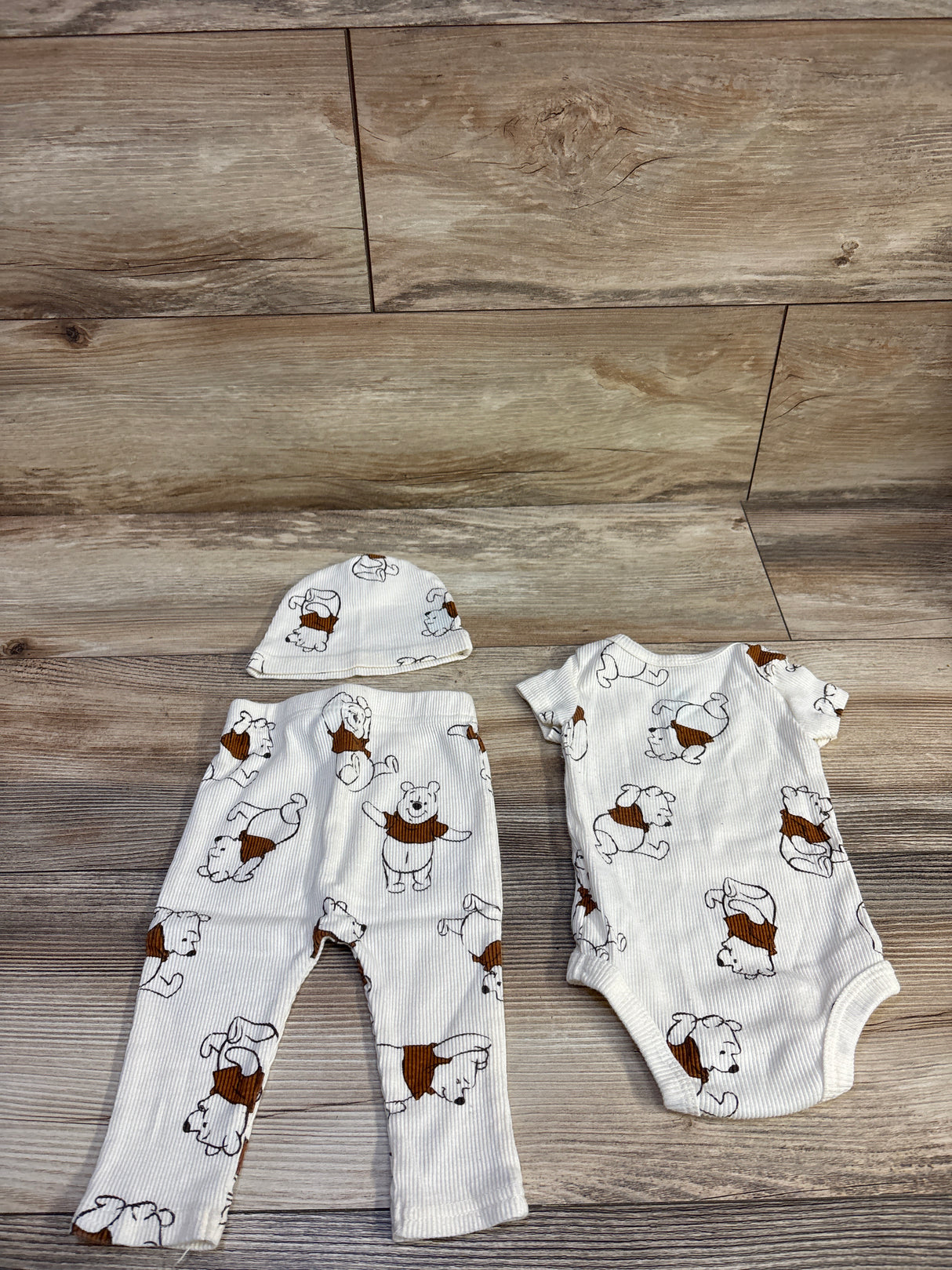 Disney Baby 3pc Ribbed Winnie The Pooh Set Ivory sz 0/3m