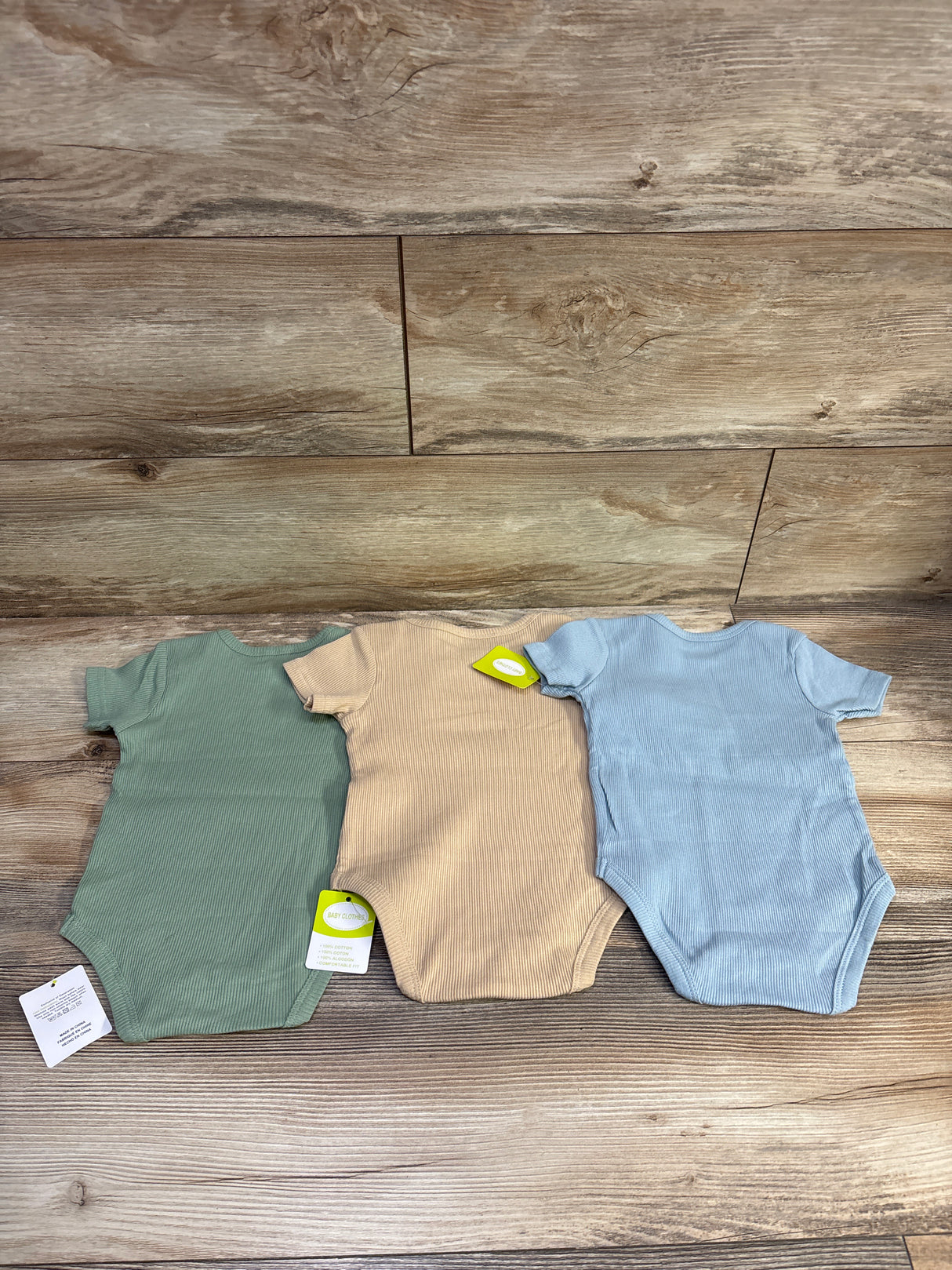NEW 3pk Ribbed Bodysuit Set Green sz 9m