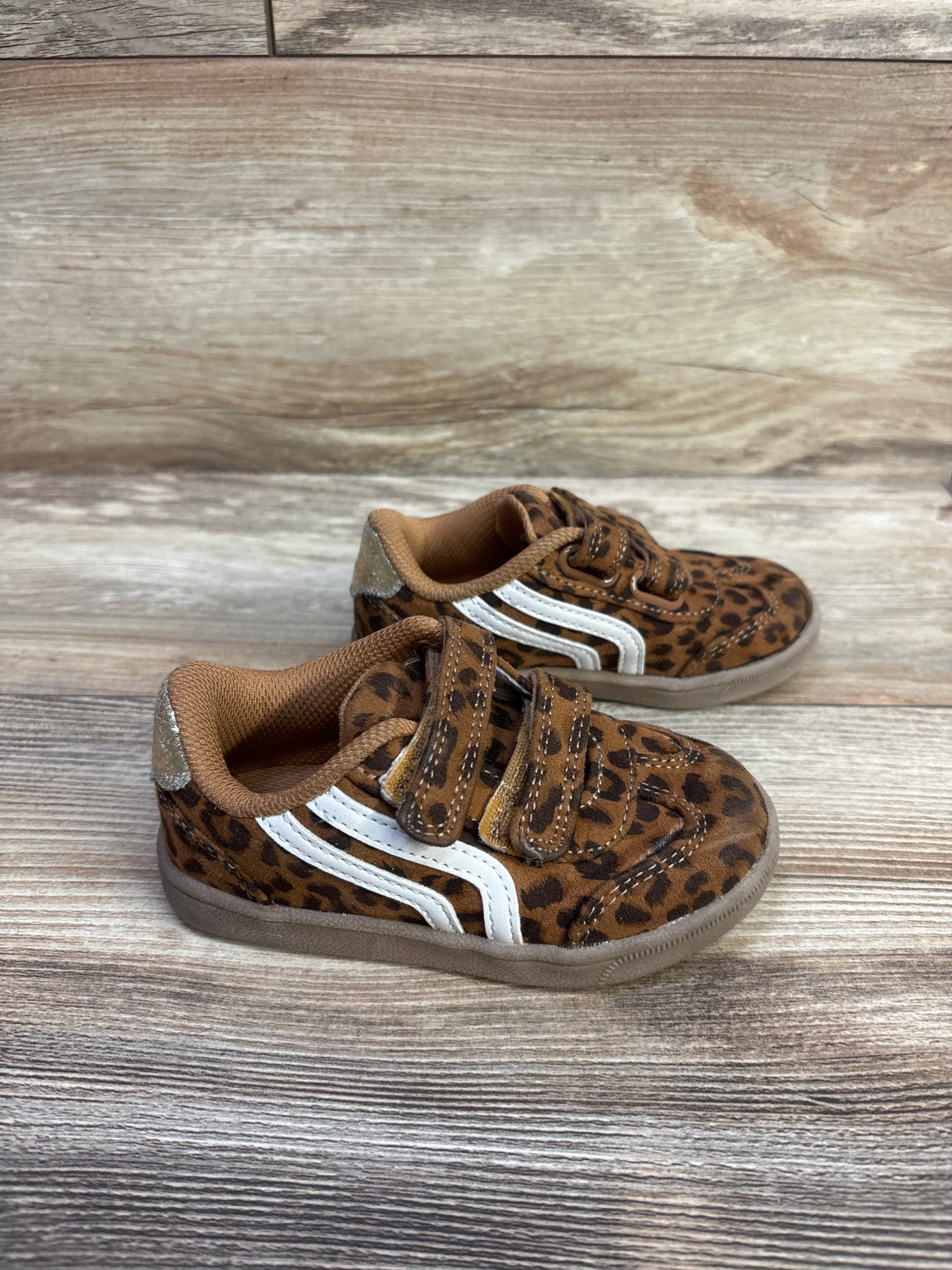 Cat & Jack Dakota Retro Court Sneakers Brown sz 7c