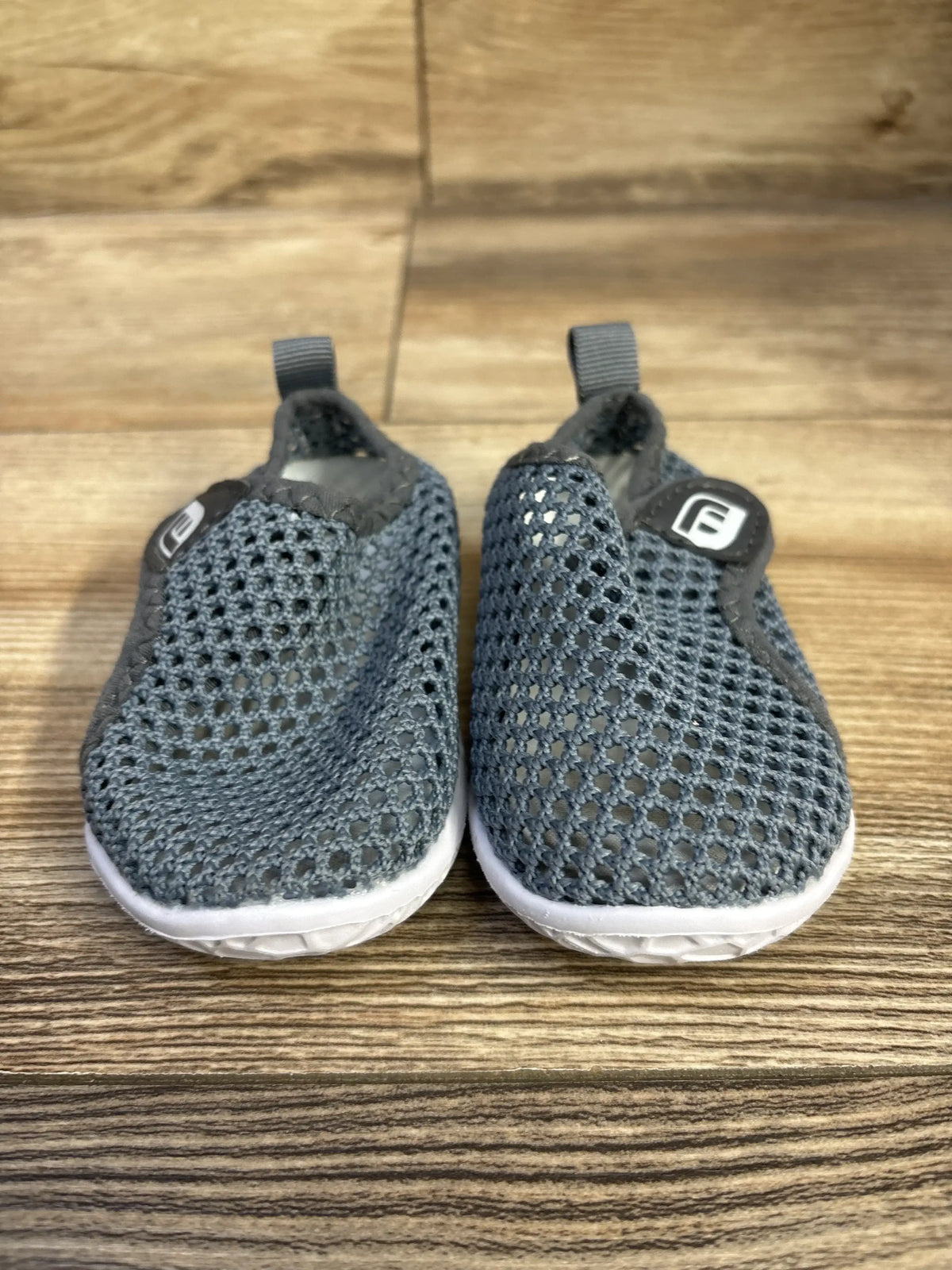 JOINFREE Barefoot Water Shoes Grey sz 5c
