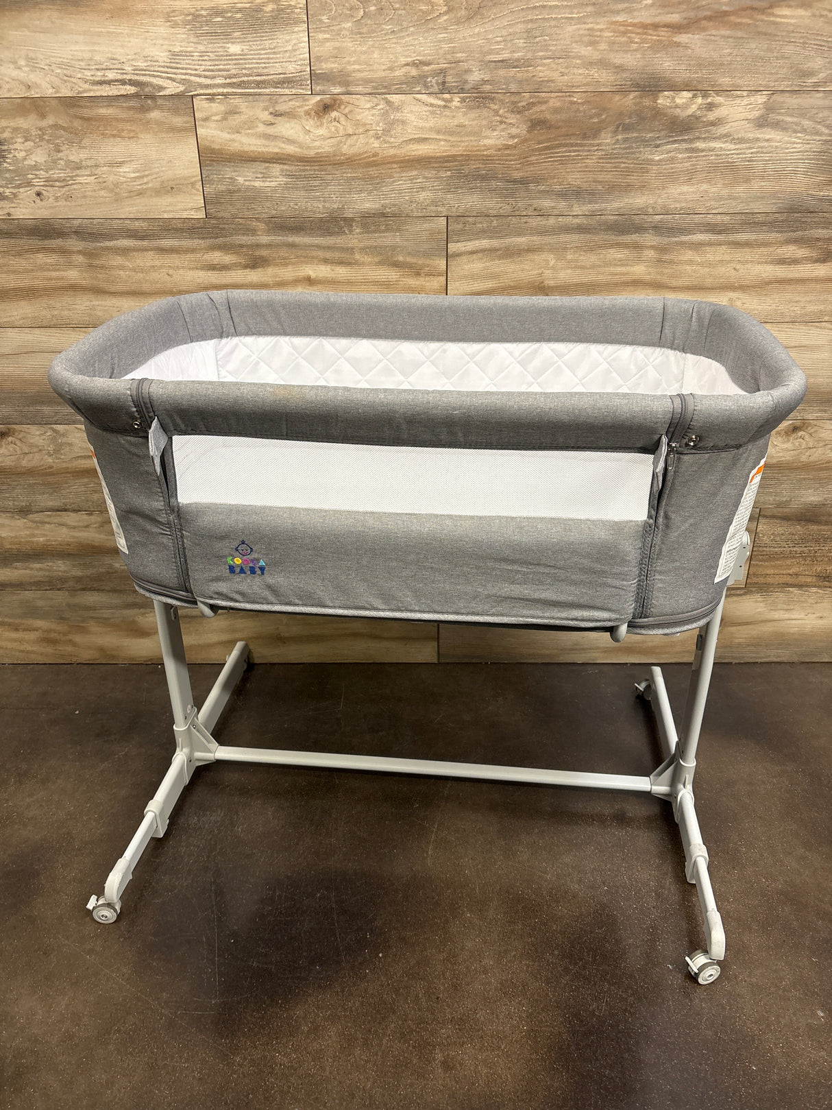 KOOLABABY 3-in-1 Baby Bassinet Bedside Sleeper in Grey*
