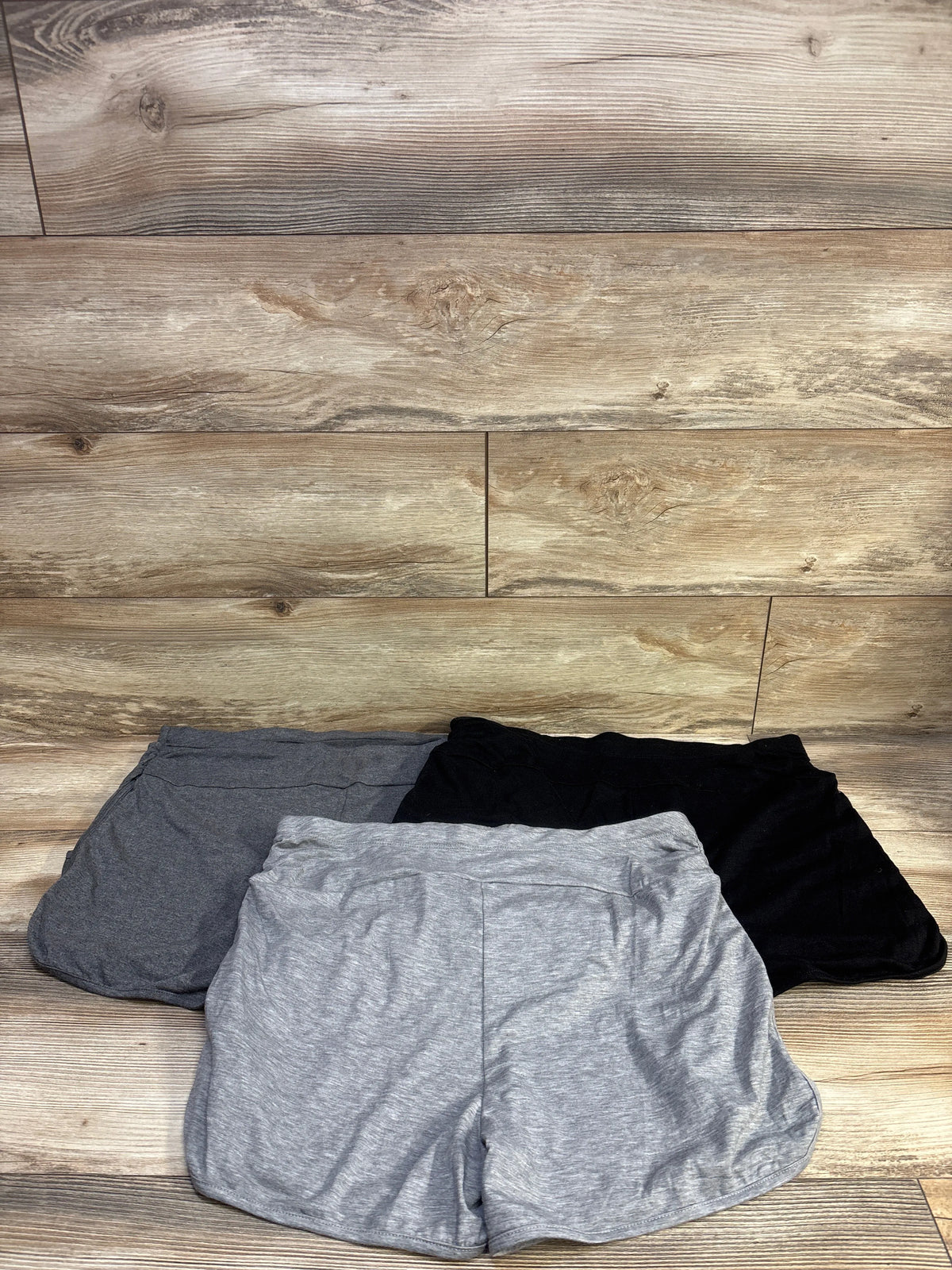NEW Locoowai 3pk Maternity Over-Belly Shorts Grey sz Small