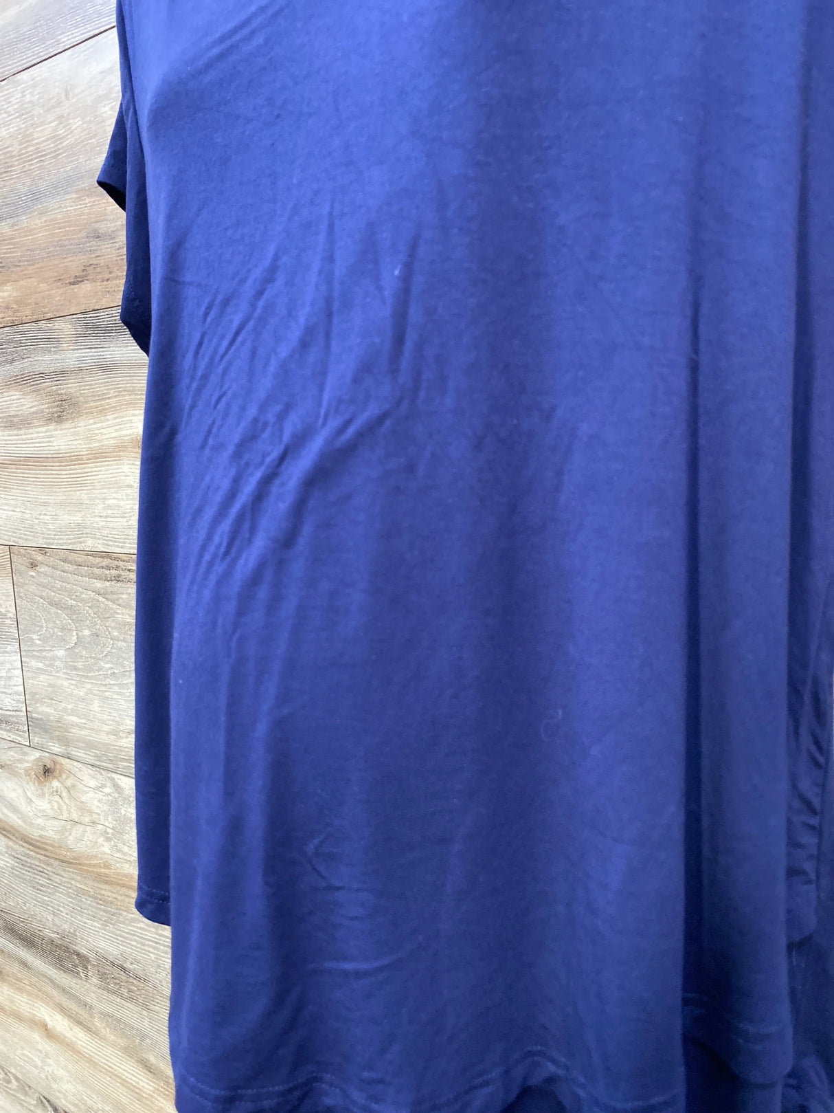 Latched Mama Maternity Shirt Navy sz L