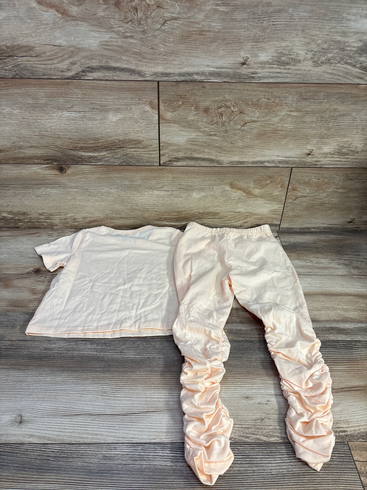 Shein 2pc Shirt & Scrunch Leggings Set Peach sz 5T