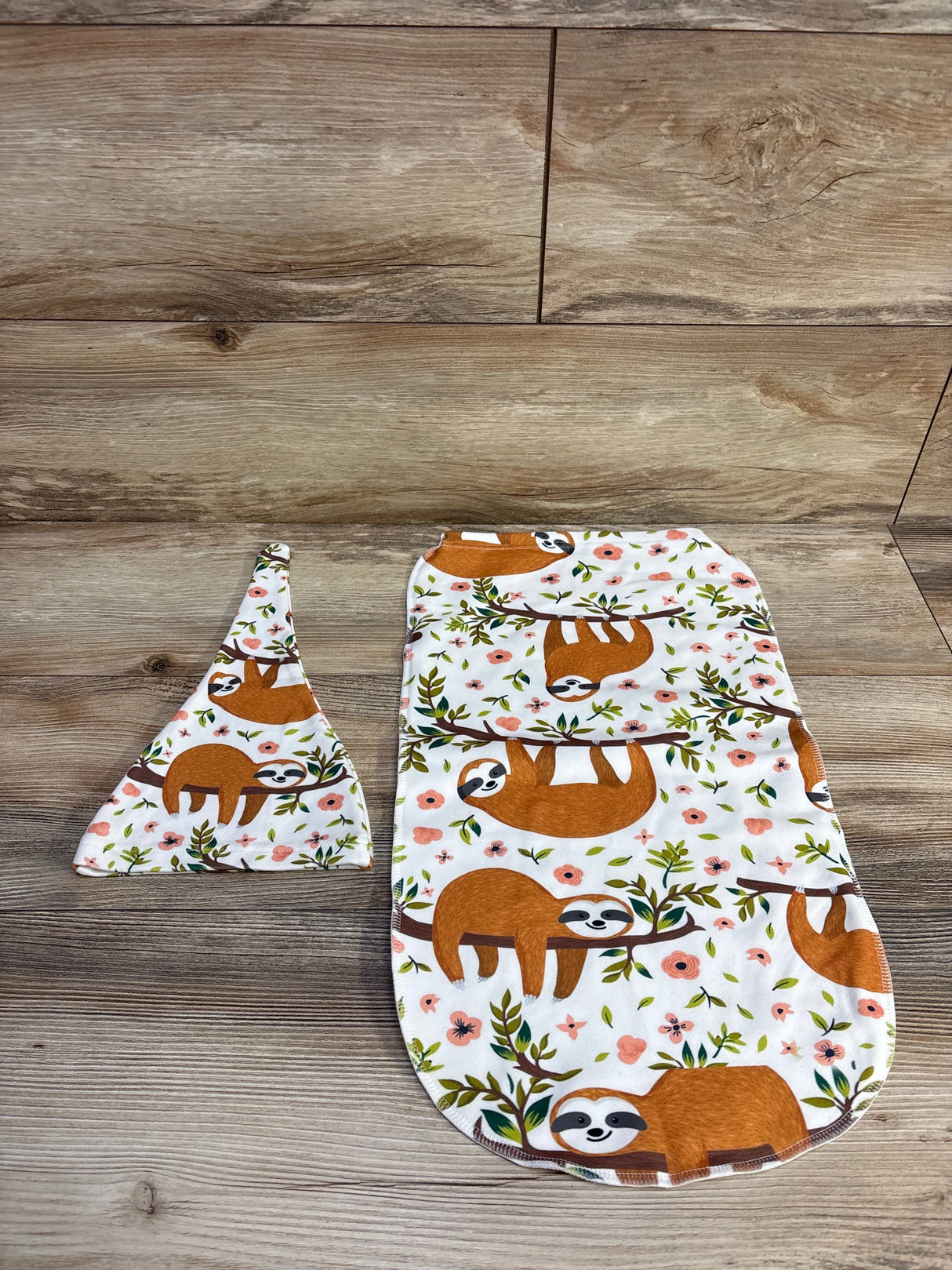 2pc Sloth Cocoon Swaddle & Hat White sz 0-3m - Me n Mommy To Be