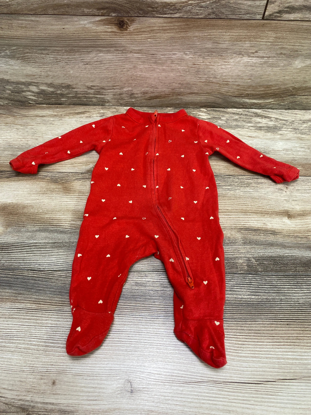 Old Navy Heart Print Sleeper Red sz 0-3m - Me n Mommy To Be