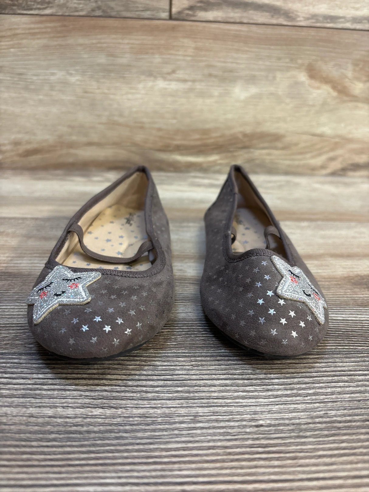 Girls' brown suede ballet flats with silver star and polka dot design, toddler shoes