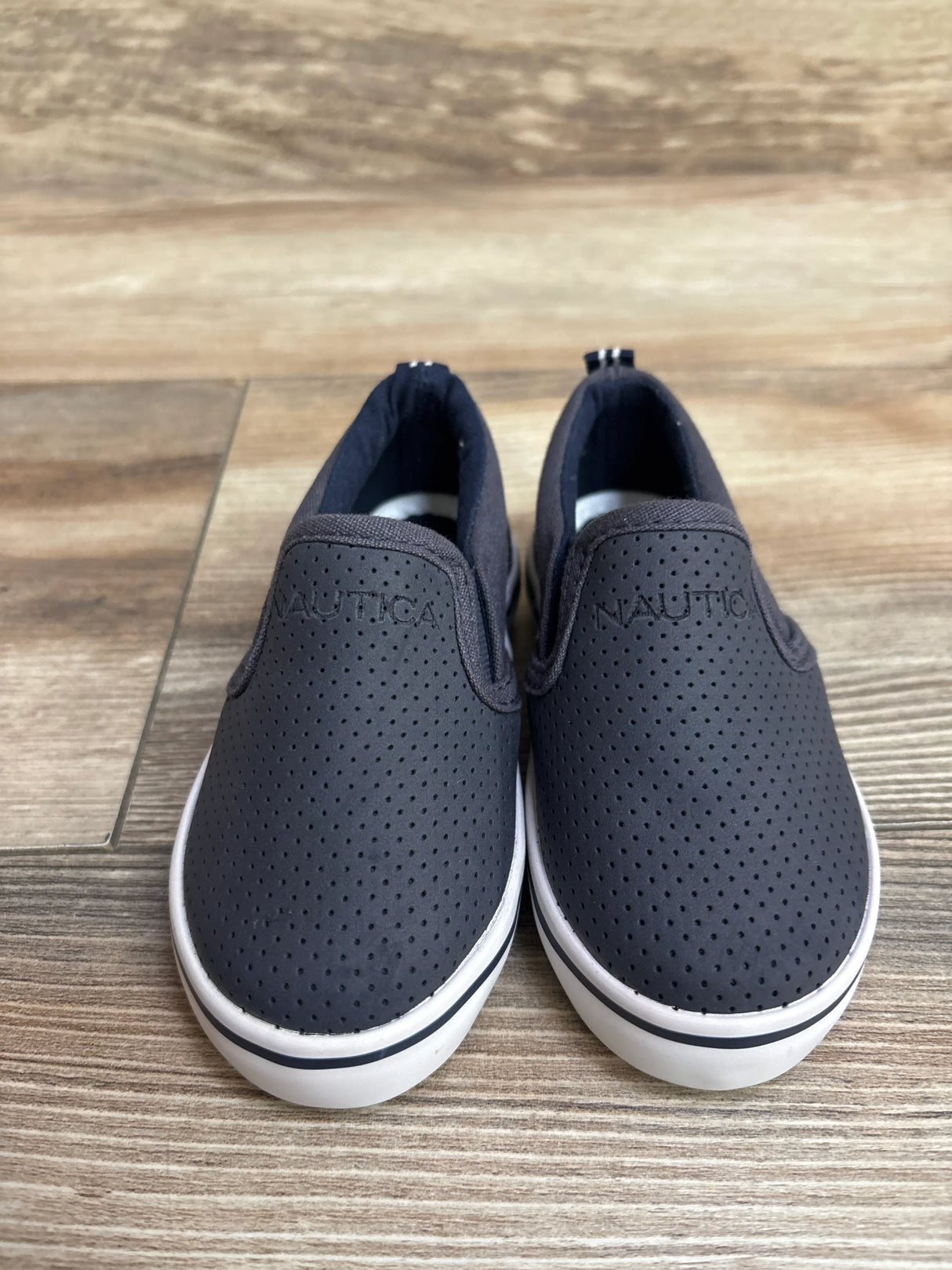 Nautica Akeley Slip-On Sneakers Grey sz 5c