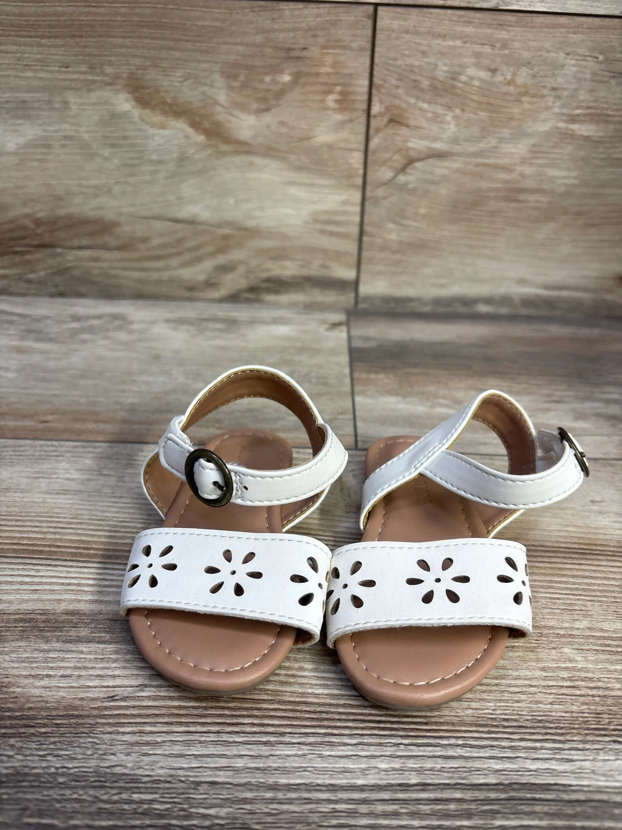 Old Navy Faux-Leather Sandals White sz 5c
