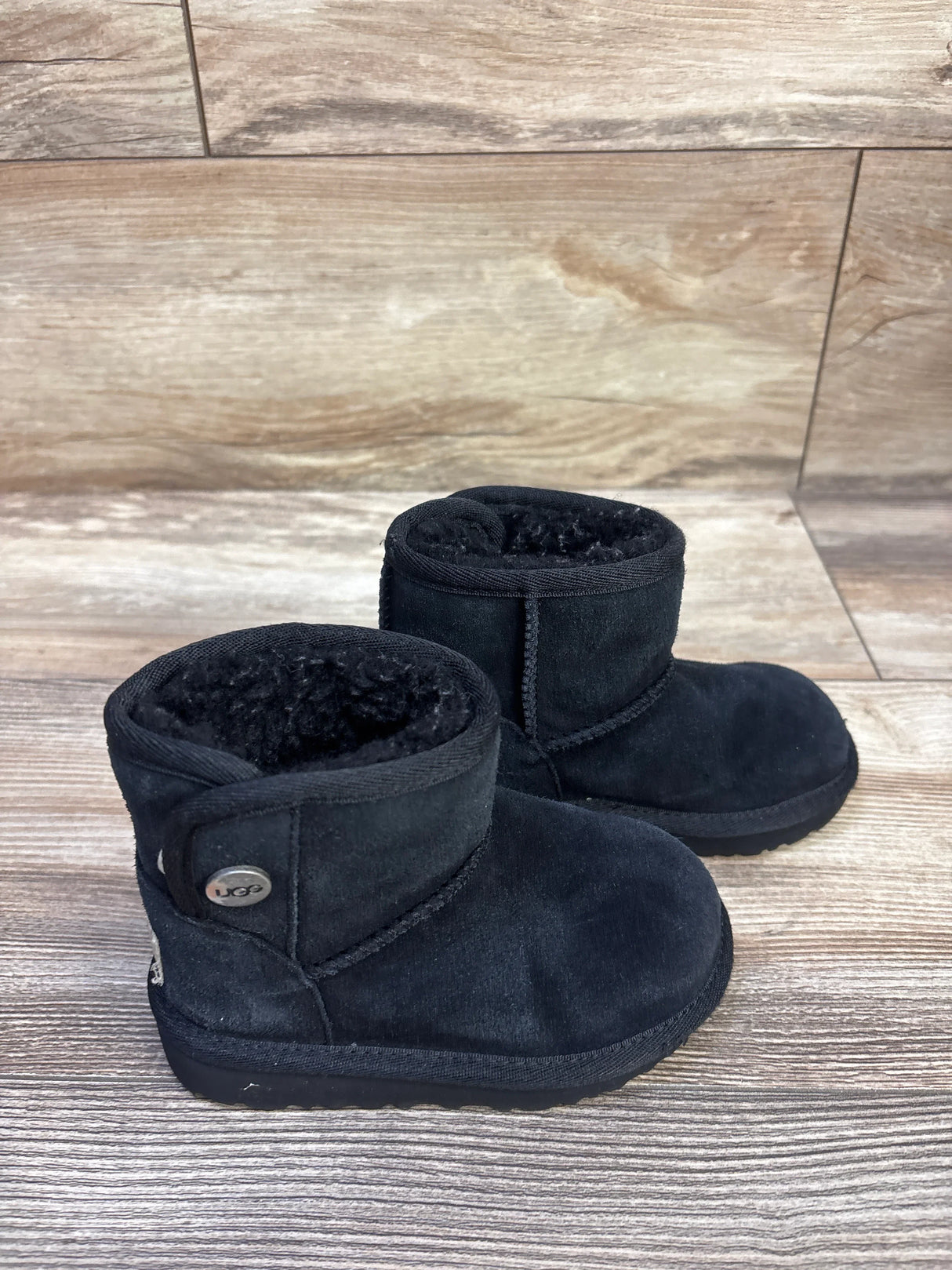 UGG Jona Boot Black sz 6c