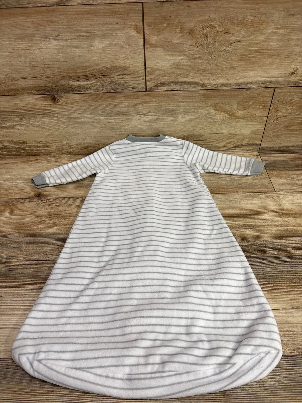 Hudson Baby fleece sleep sack for infants in white with grey horizontal stripes