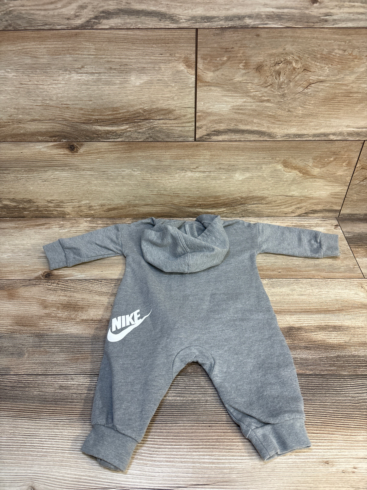 Nike Play All Day Hooded Coverall in Grey sz 6m