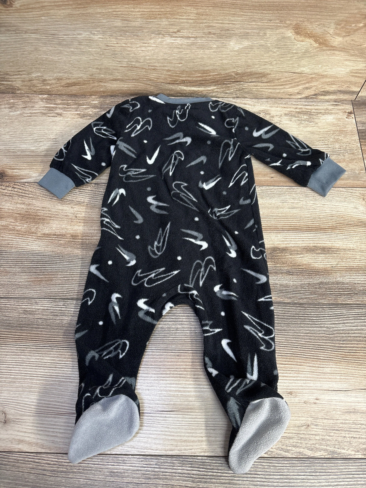 Nike Logo Blanket Sleeper Black sz 6m