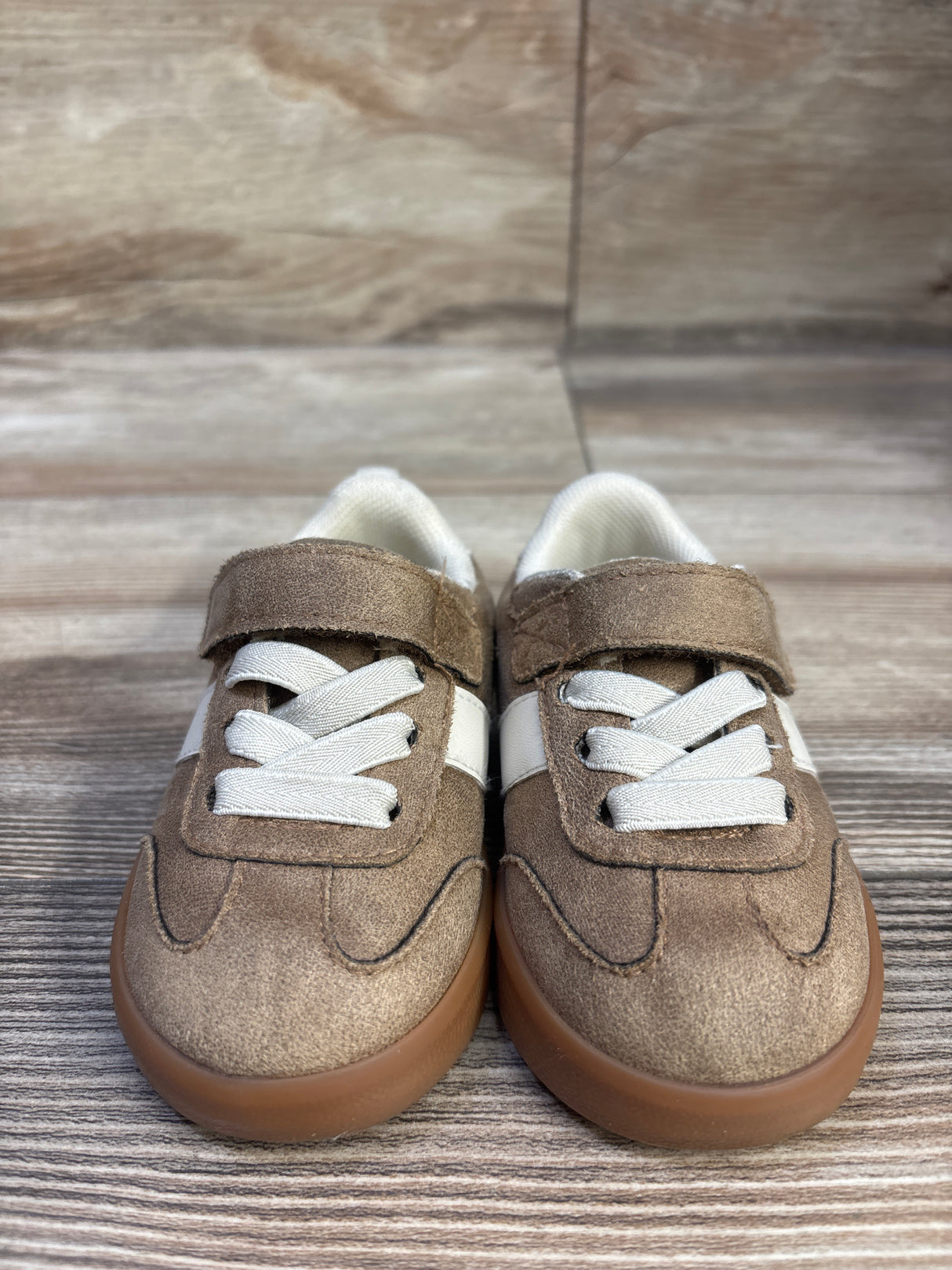 H&M Sneakers Beige sz 5.5c