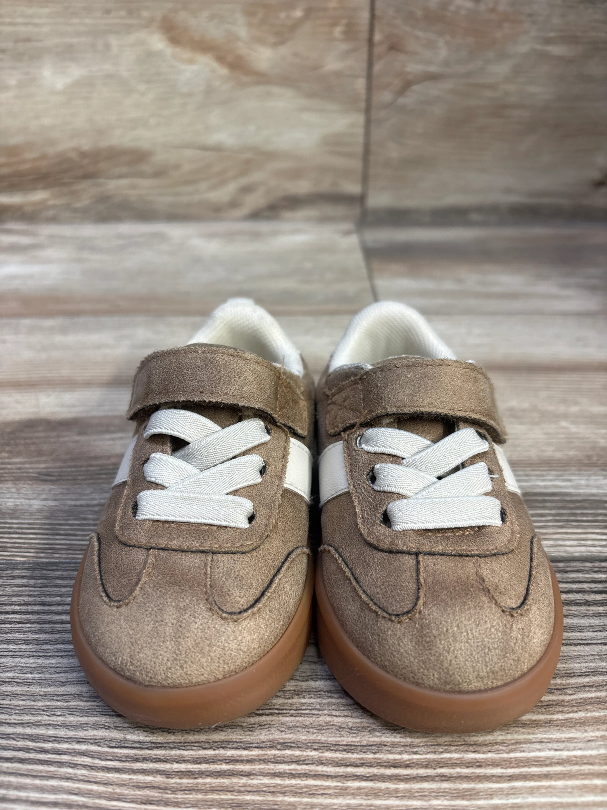H&M Sneakers Beige sz 5.5c