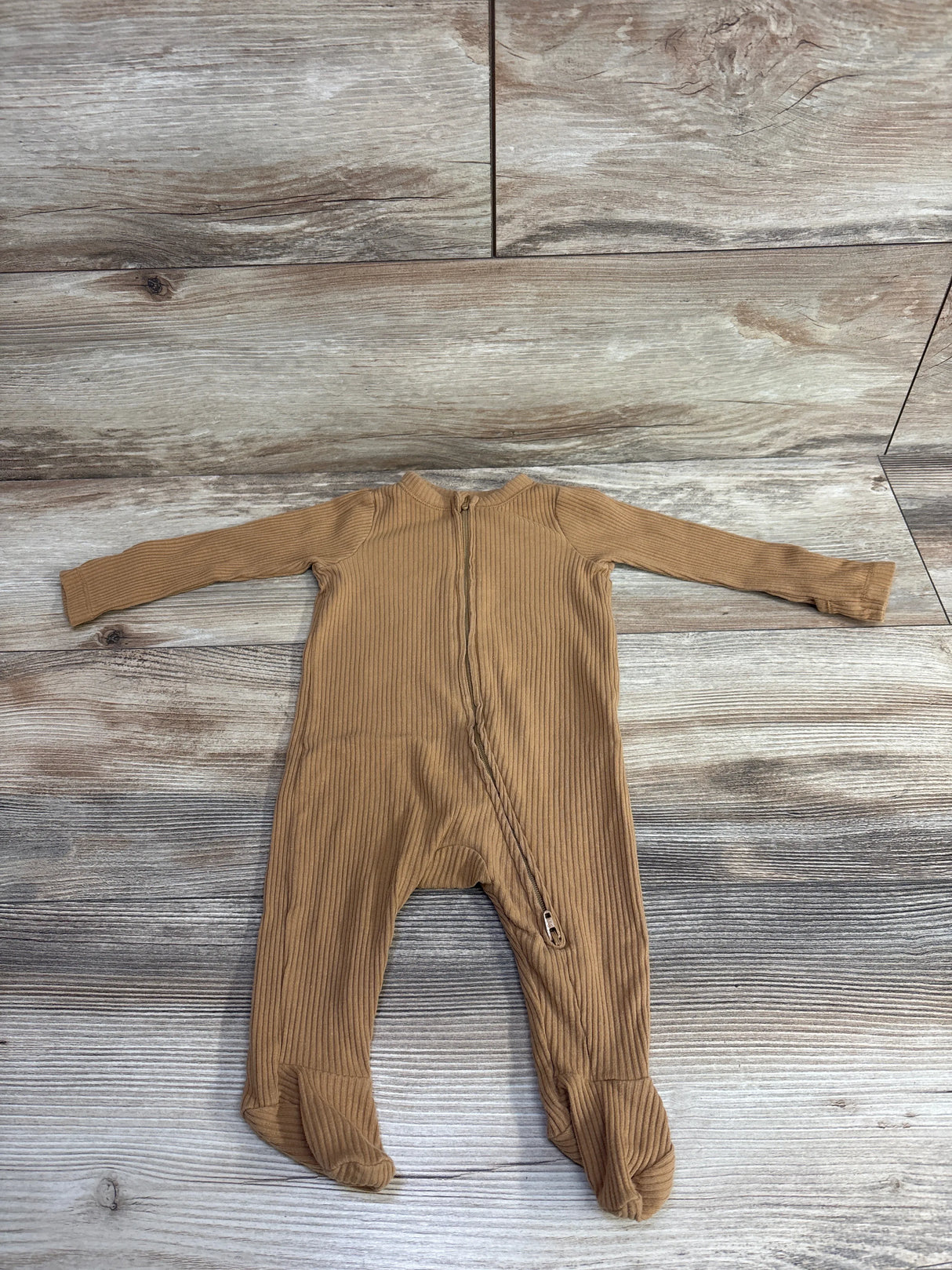 Old Navy Ribbed Sleeper Bronze sz 0-3m
