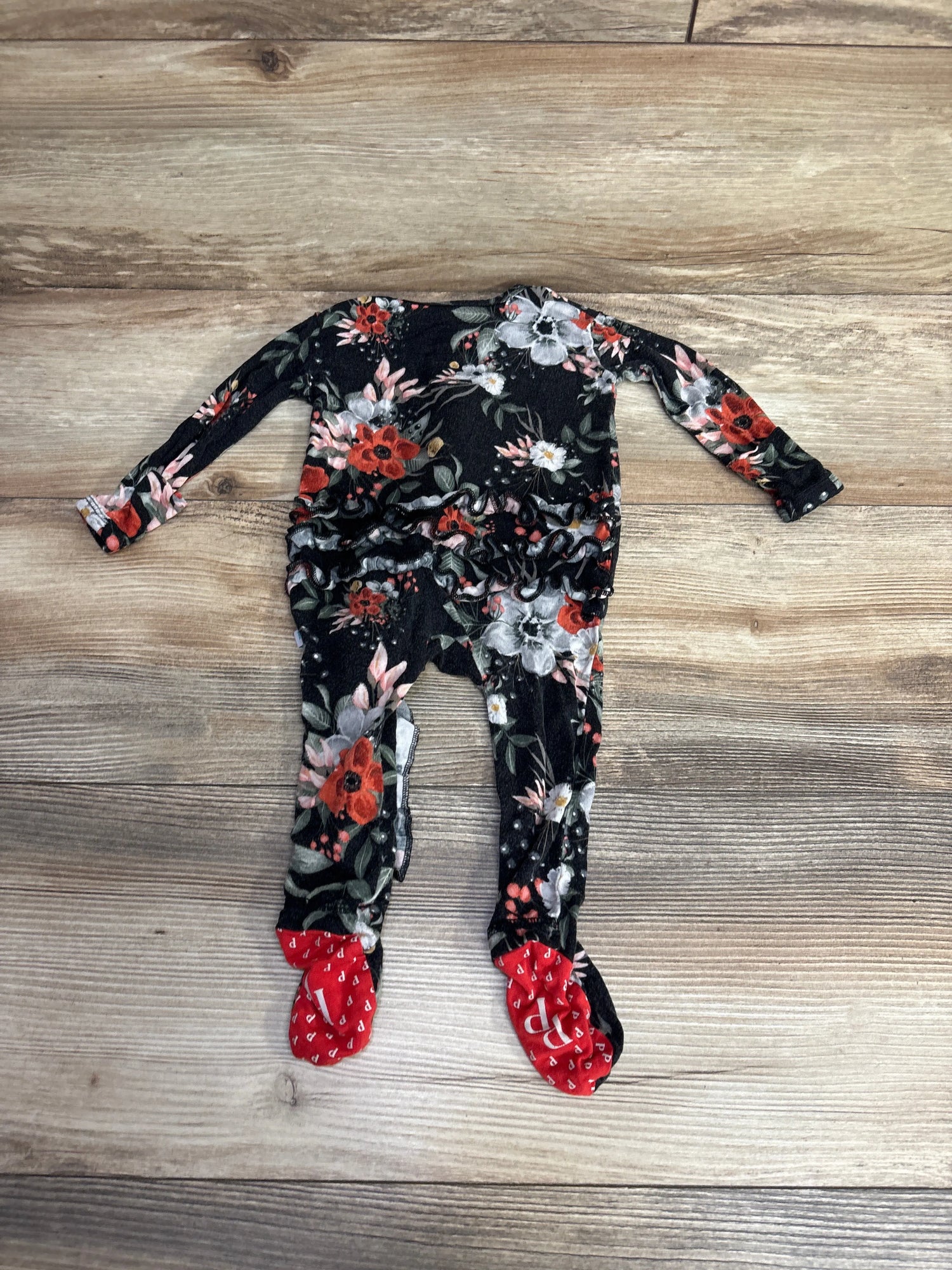 Posh P Ruffle Footie Floral Black sz 0-3m