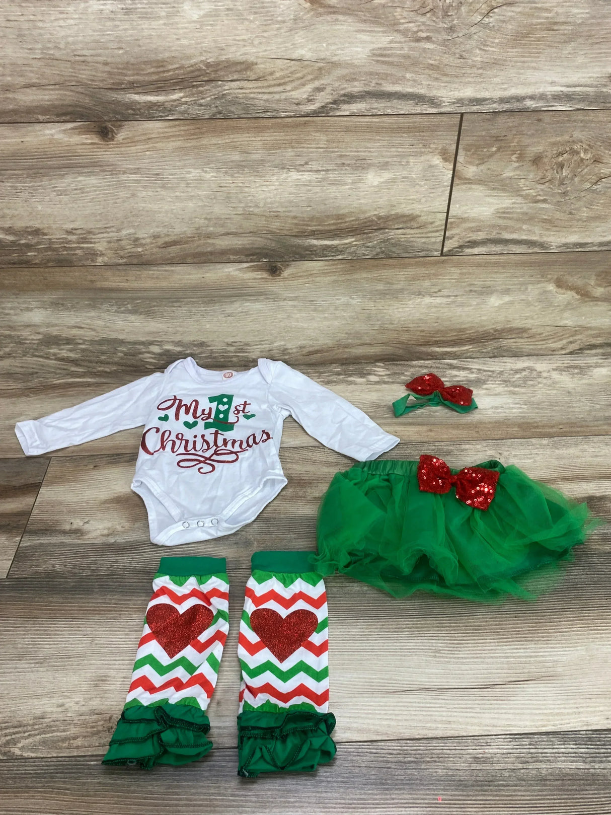 4pc My 1st Christmas Bodysuit & Tut Set White sz 9-12m - Me n Mommy To Be