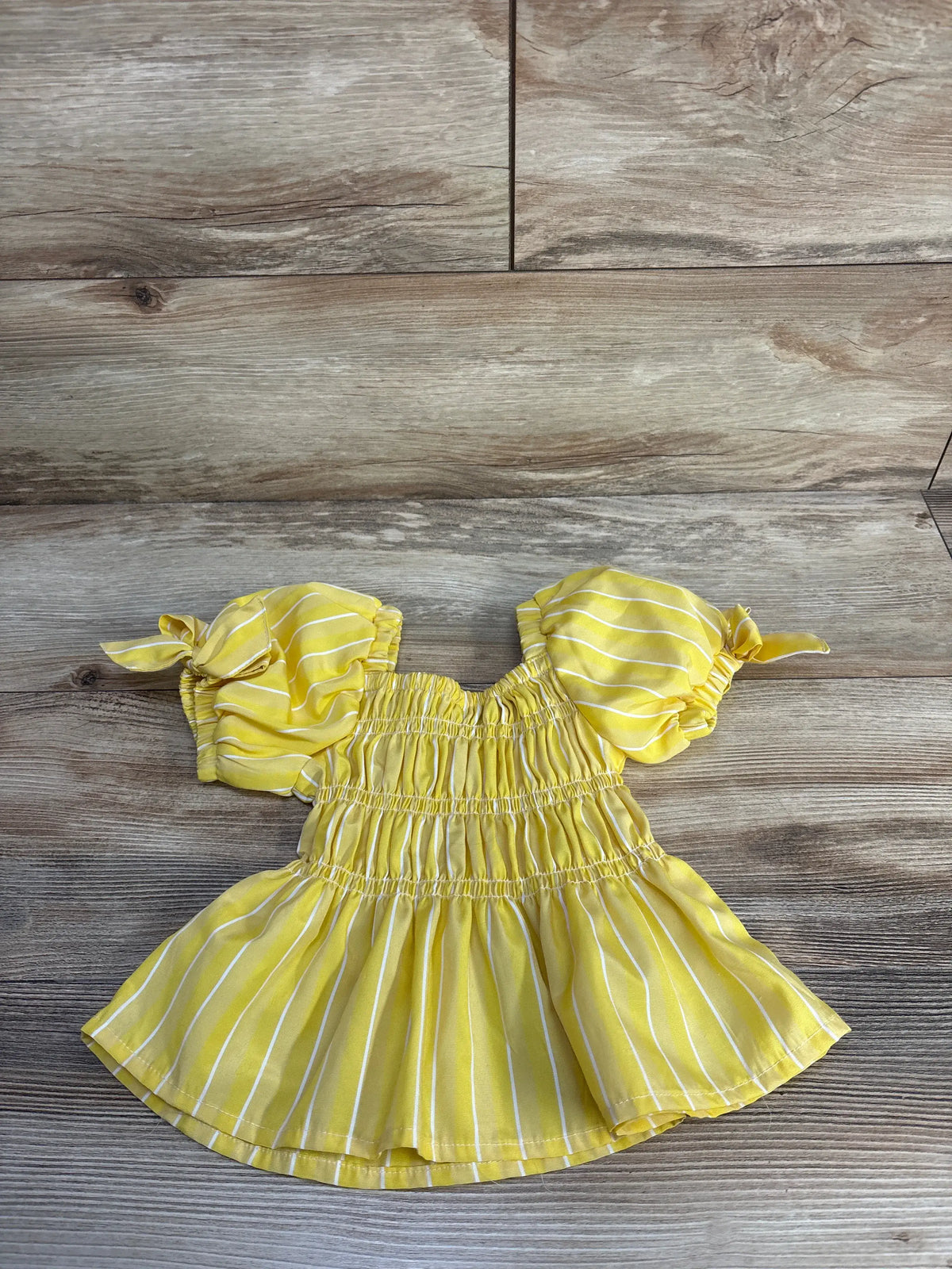 Habitual Girl Smocked Puff Sleeve Blouse Yellow sz 24m