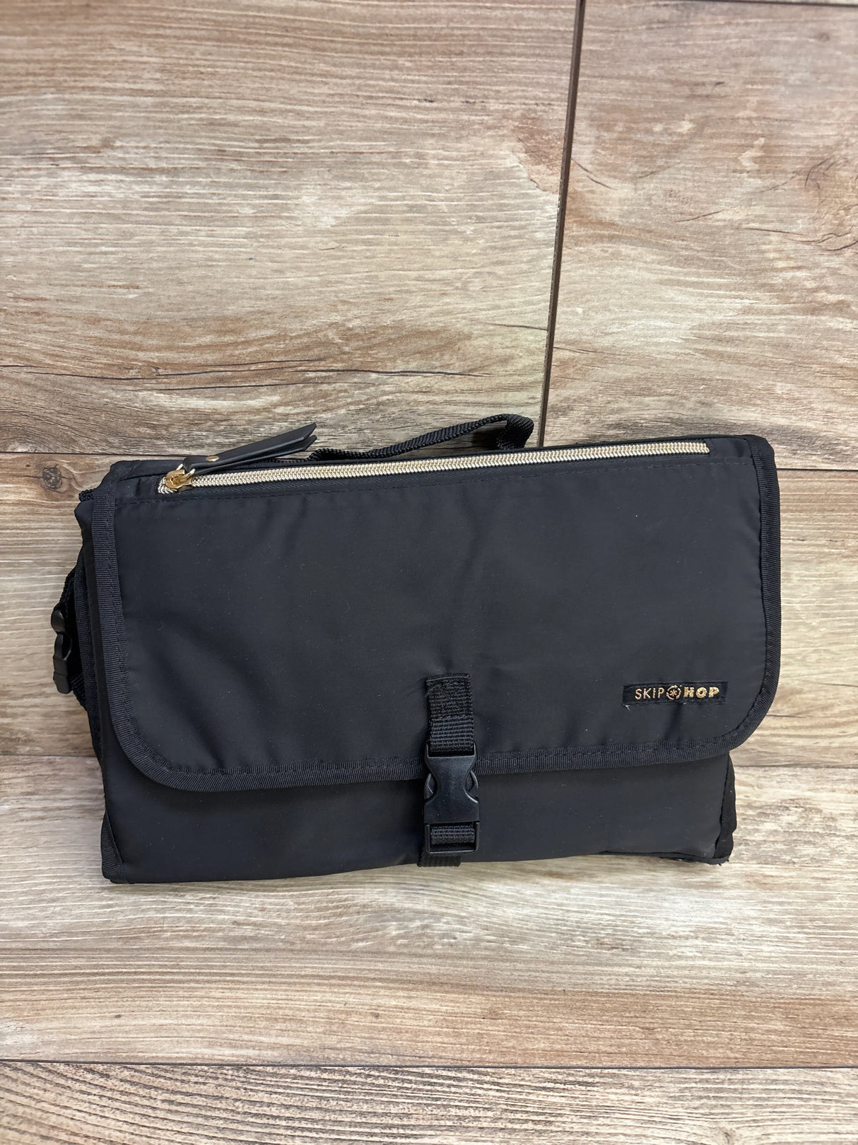 Skip Hop Pronto Changing Station Black