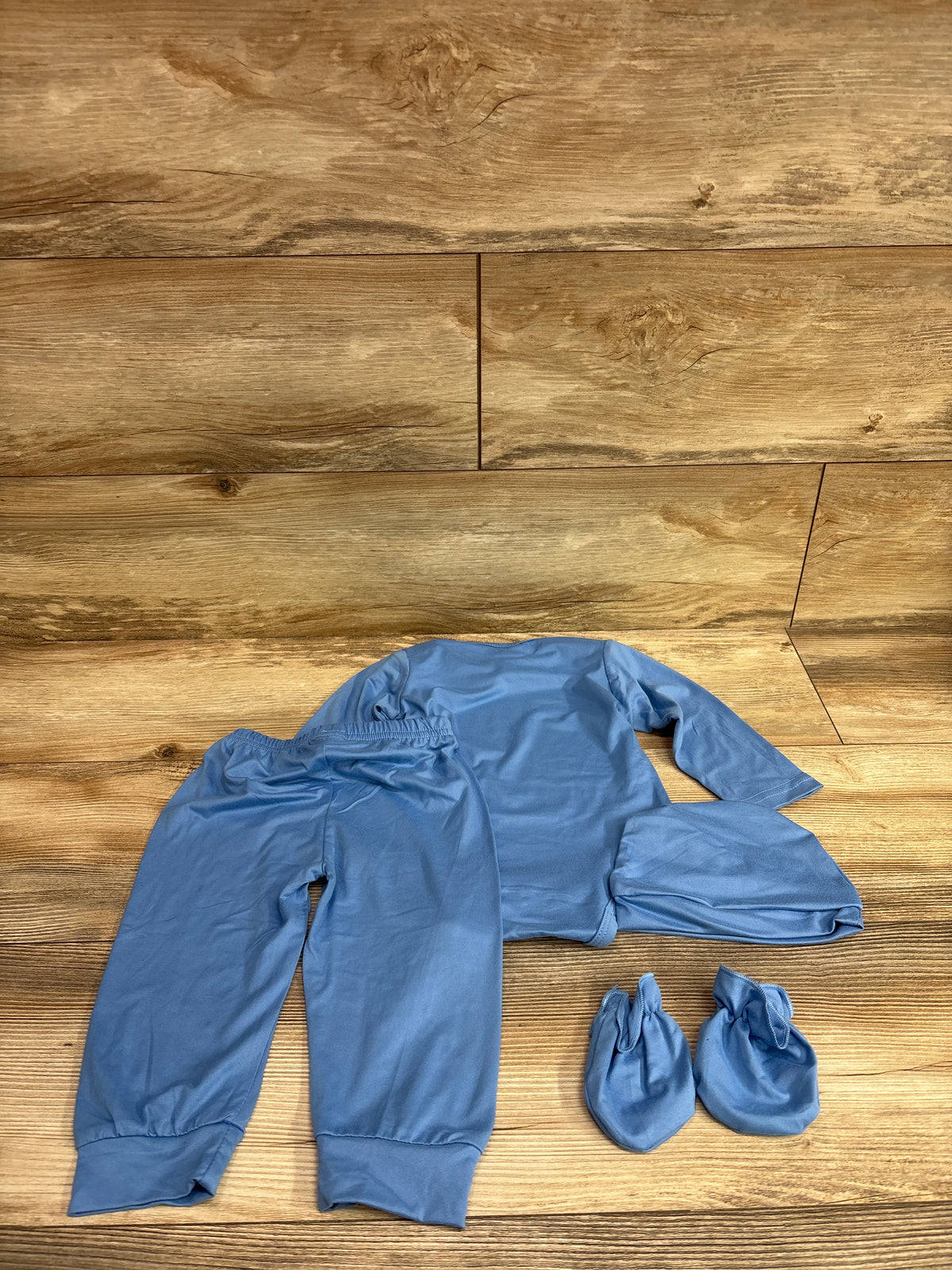4pc Bodysuit, Pants, Mittens, & Hat Set Blue sz 6-9m