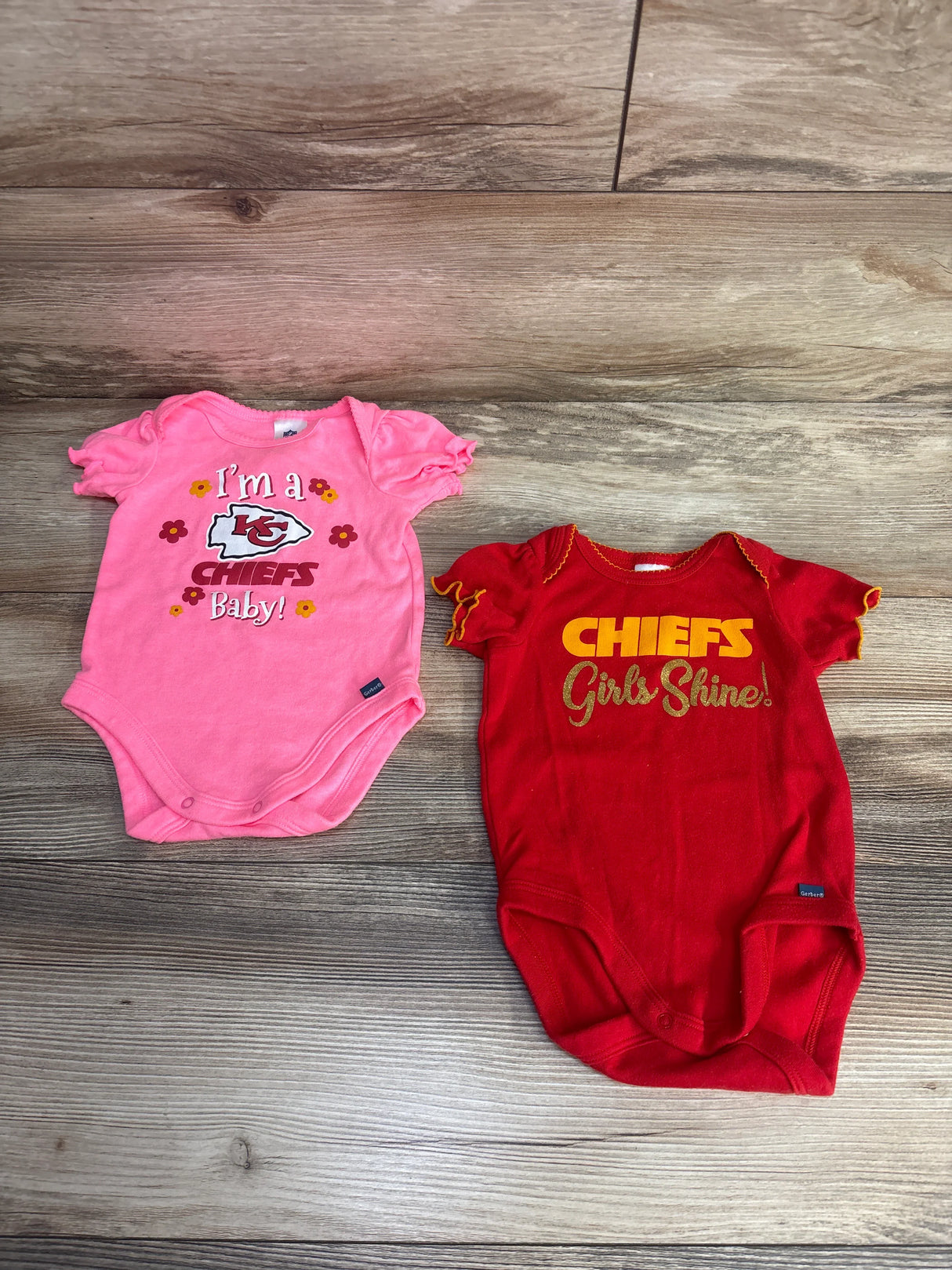 NFL 2pk Chiefs Bodysuits Pink sz 0-3m