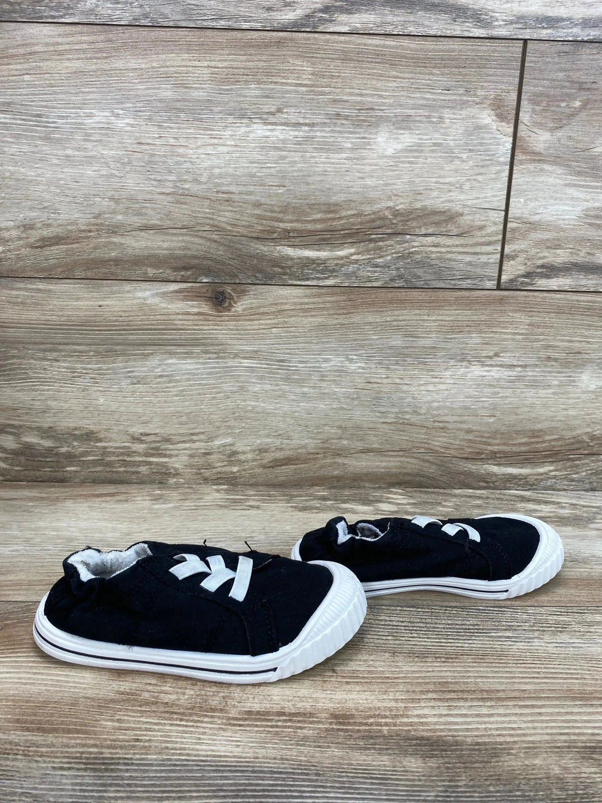 Wonder Nation Canvas Bump Toe Sneakers Black sz 10c - Me n Mommy To Be