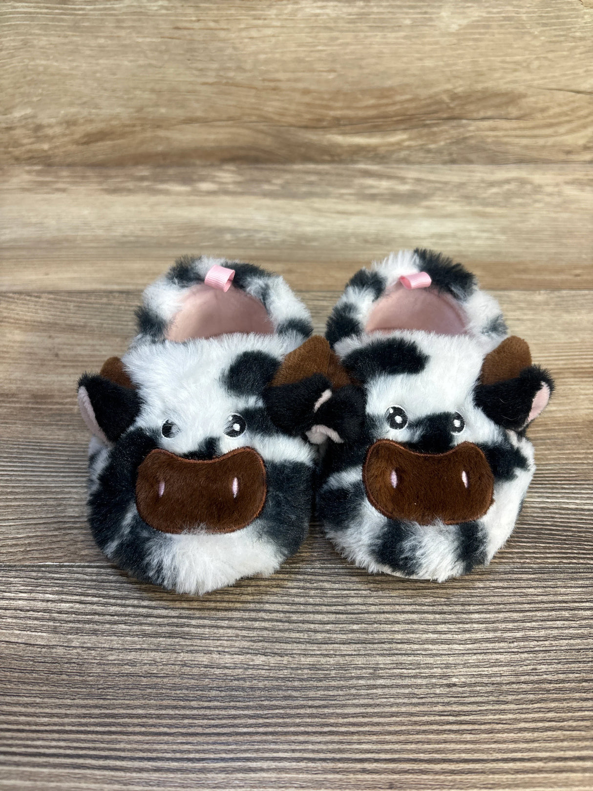 Wonder Nation Fuzzy Cow Slippers sz 6c